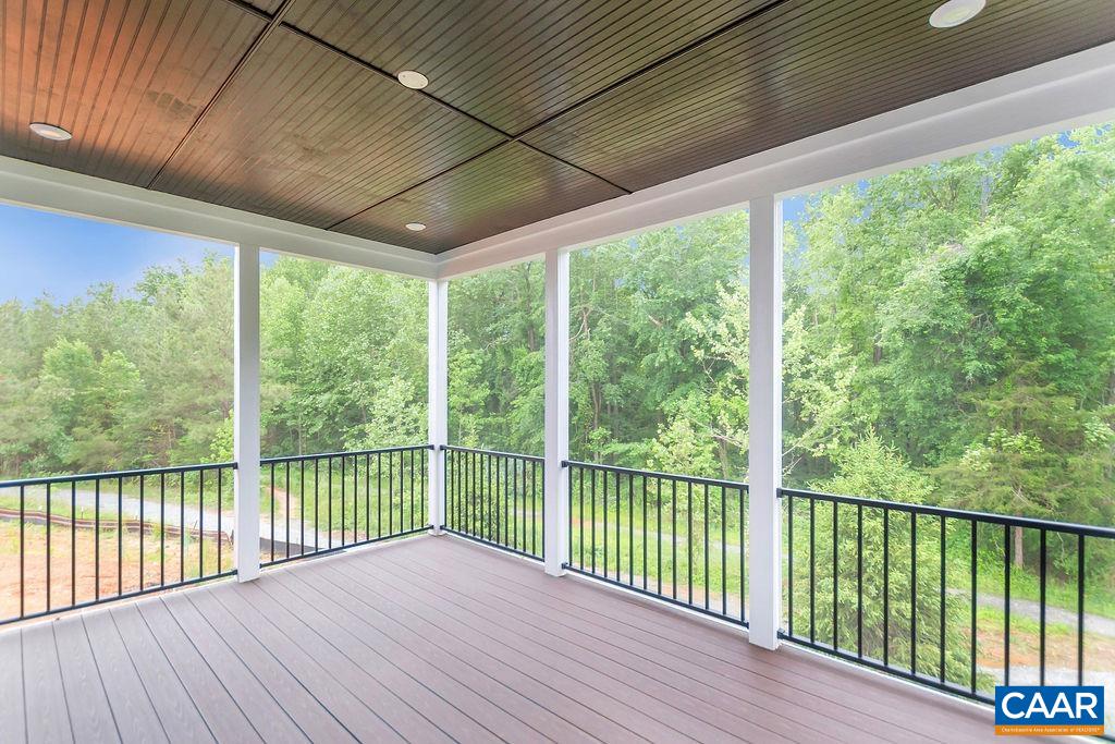 11 Sablewood Dr, Charlottesville