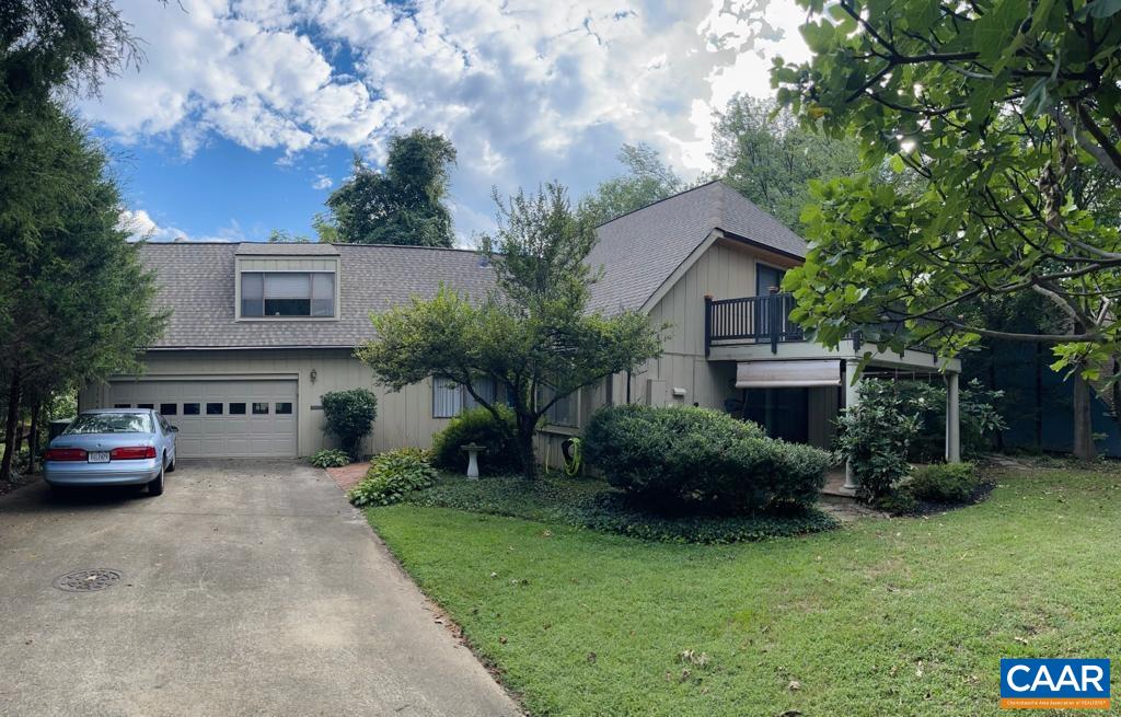 1544 Lake Forest Dr, Charlottesville