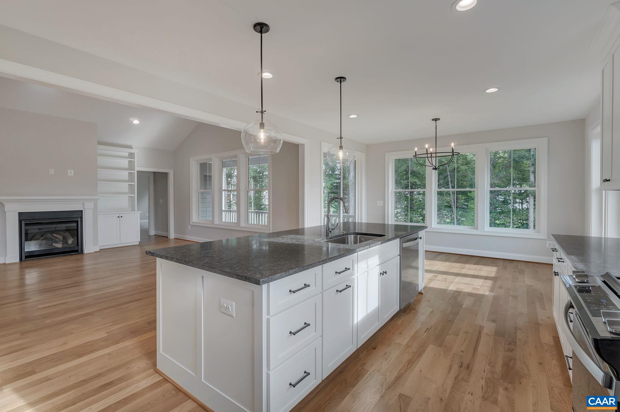 58 Red Oak Ct, Zion Crossroads