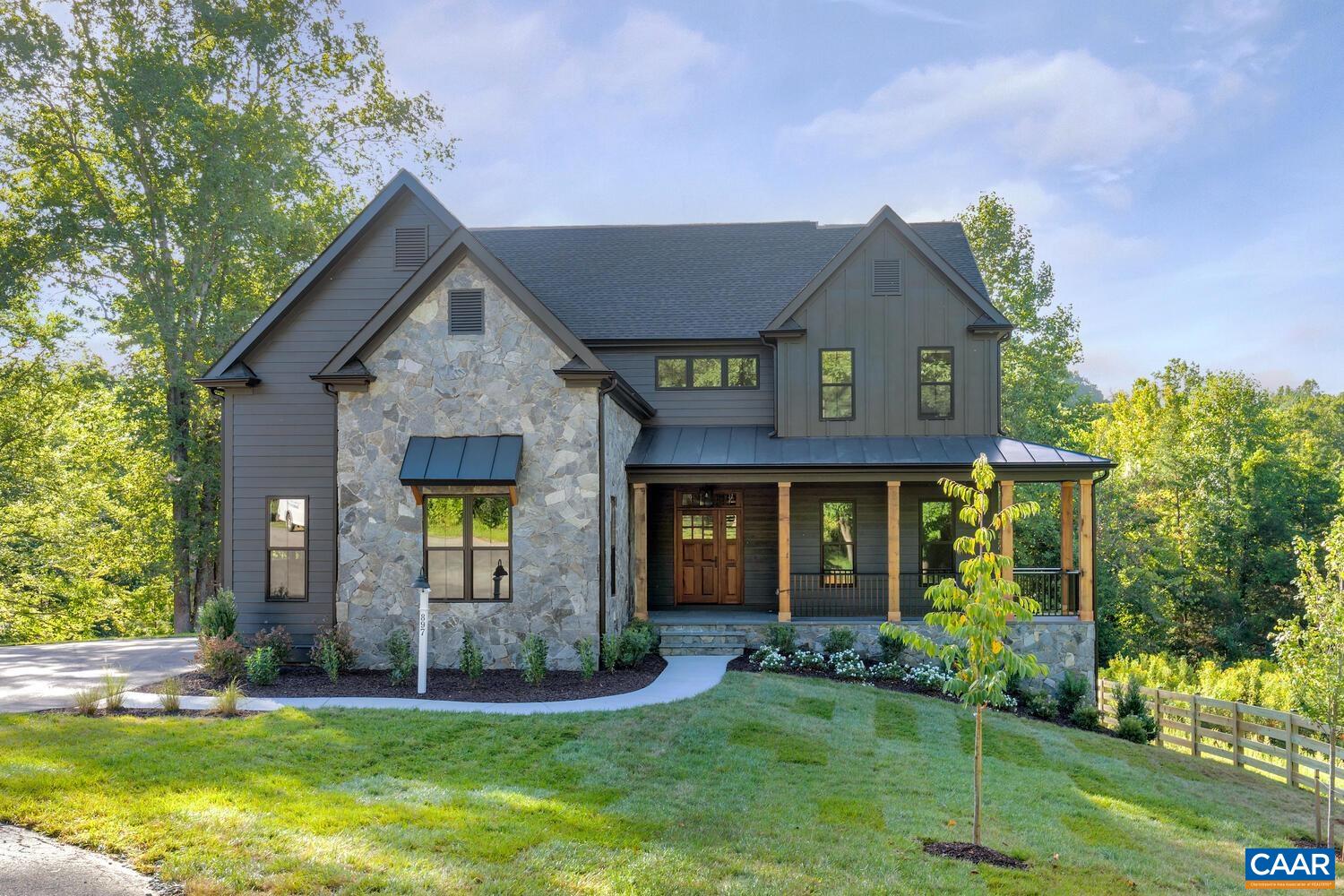 12 Villa Deste Dr, Charlottesville