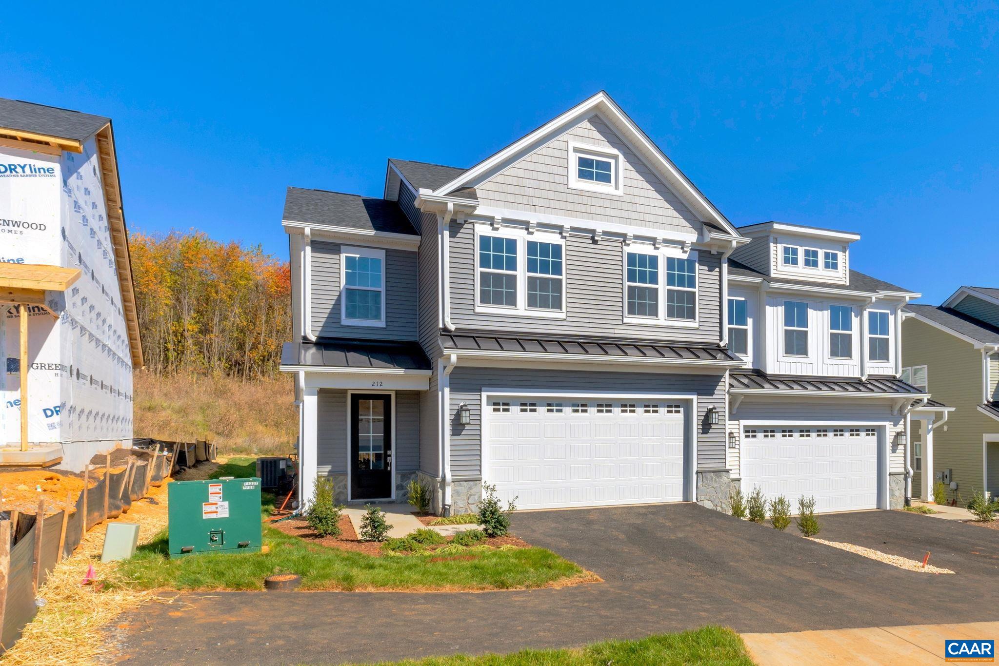 212 Ridgeline Dr, Waynesboro