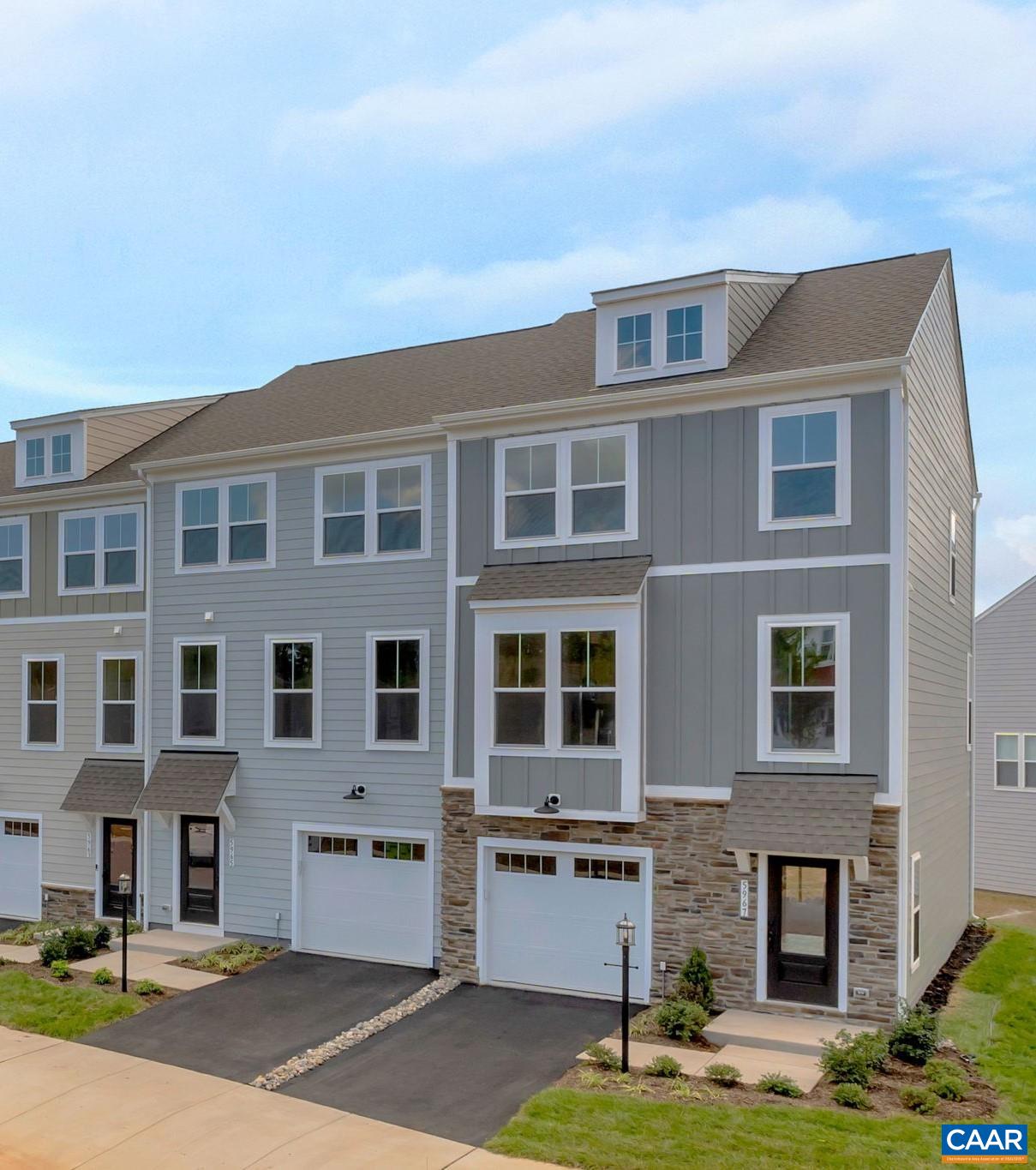 6035 Mccomb St, Crozet