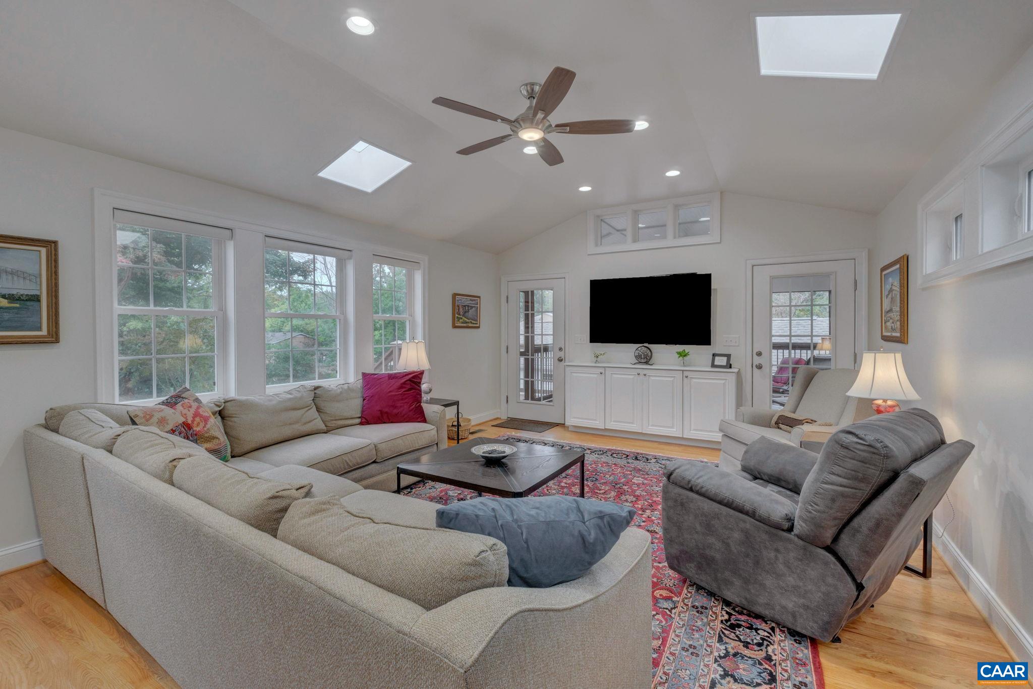 703 Locust Ave, Charlottesville