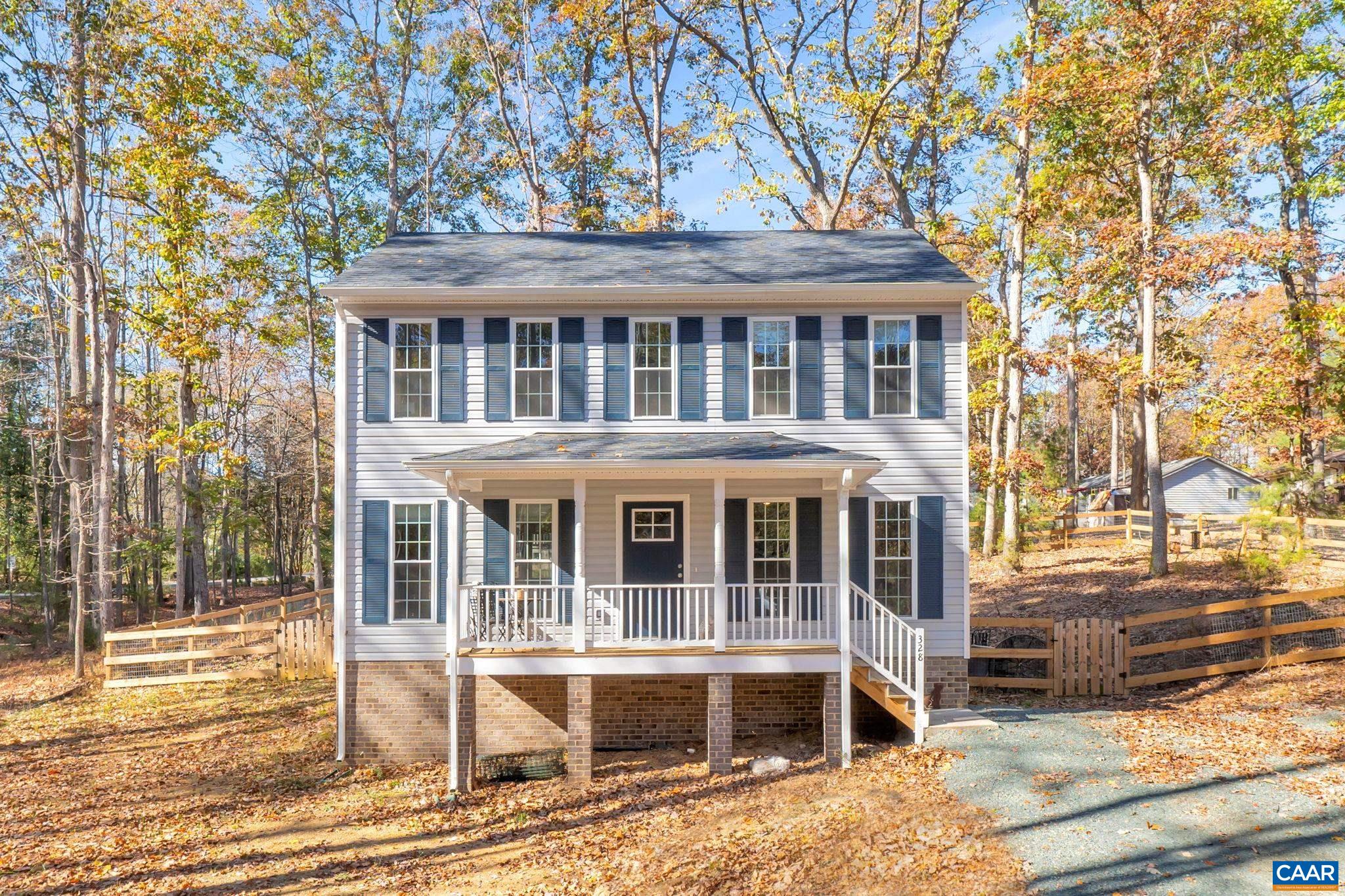 328 Jefferson Dr, Palmyra