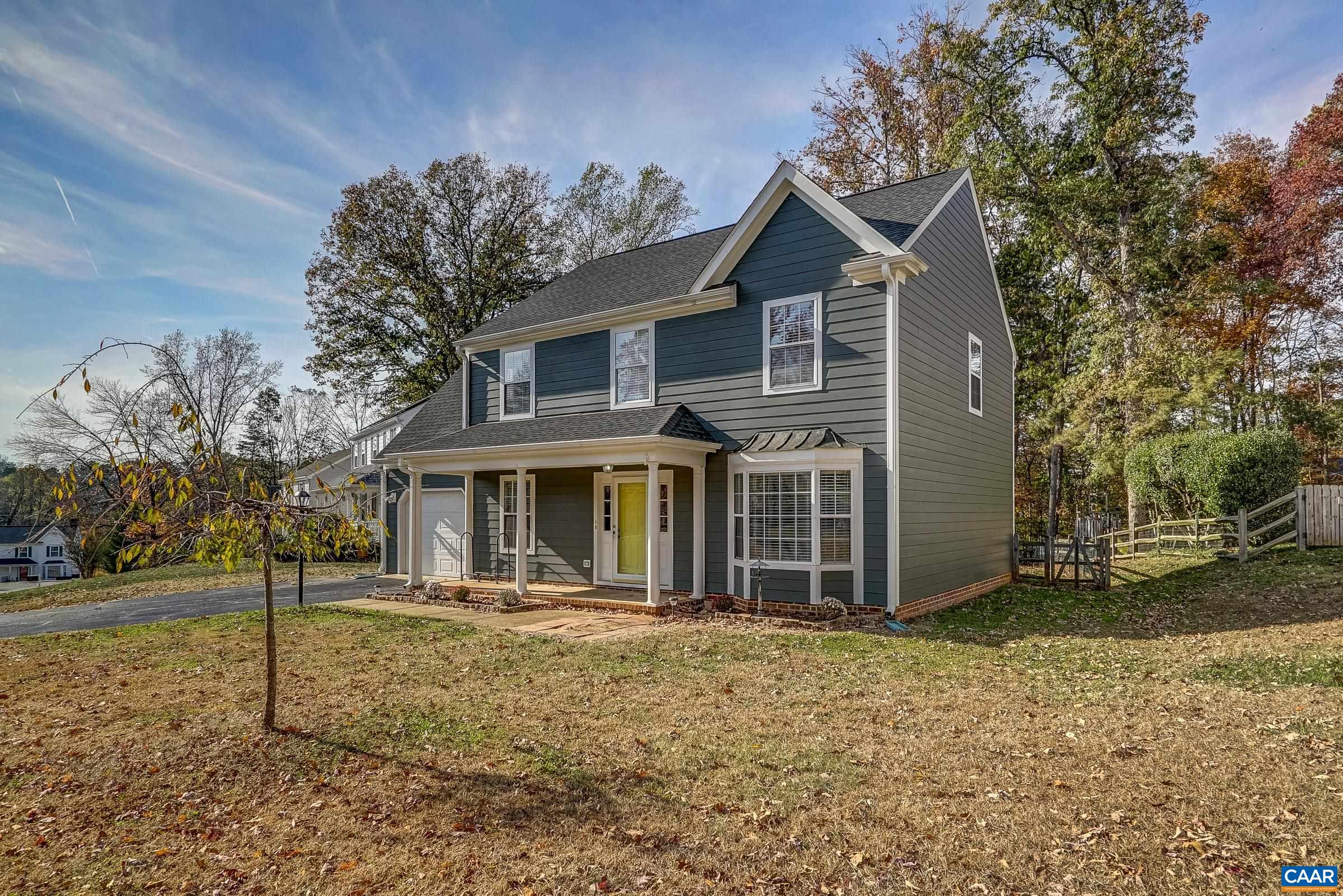 2028 Locke Ln, Charlottesville