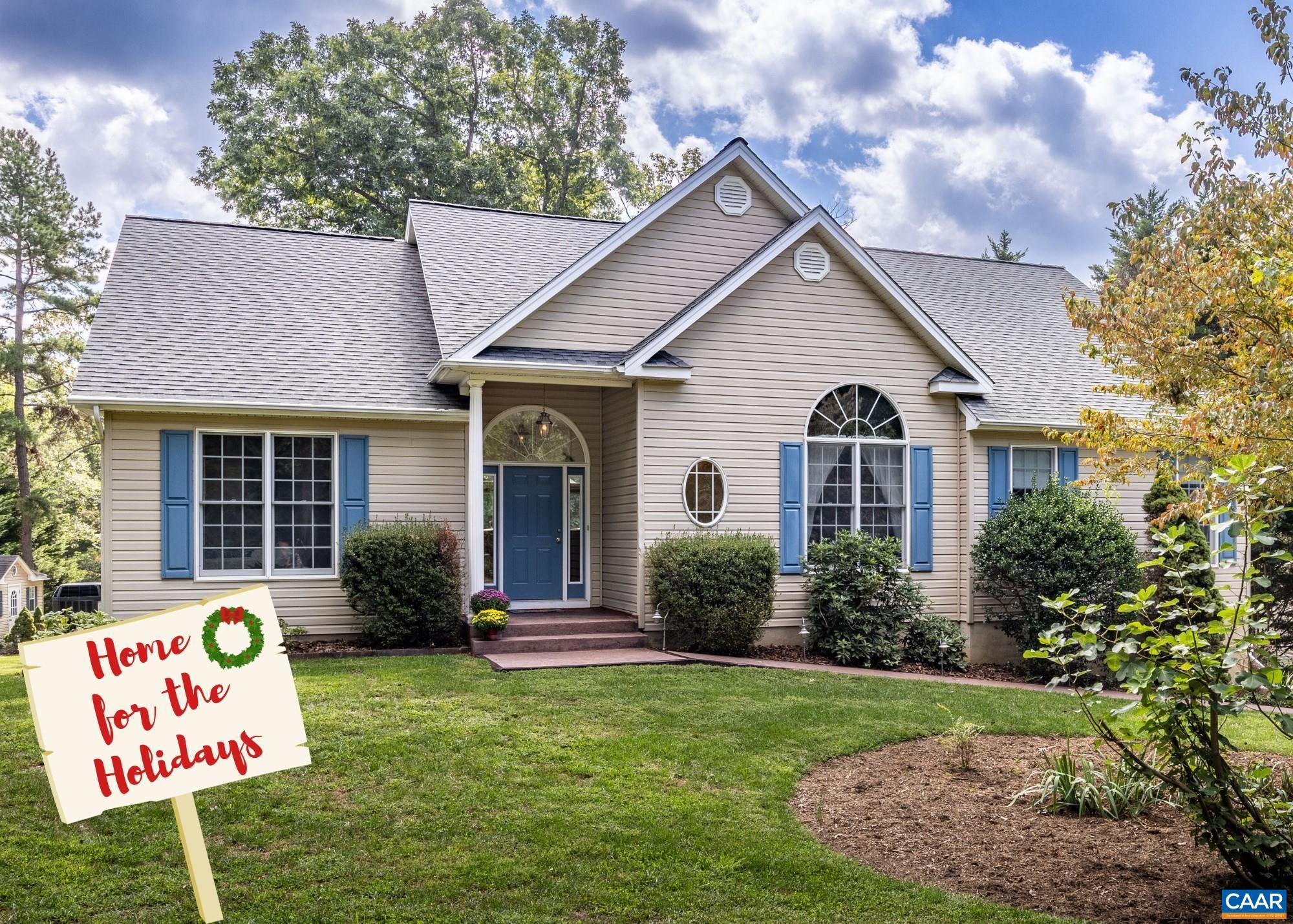 8 Fleetwood Dr, Palmyra