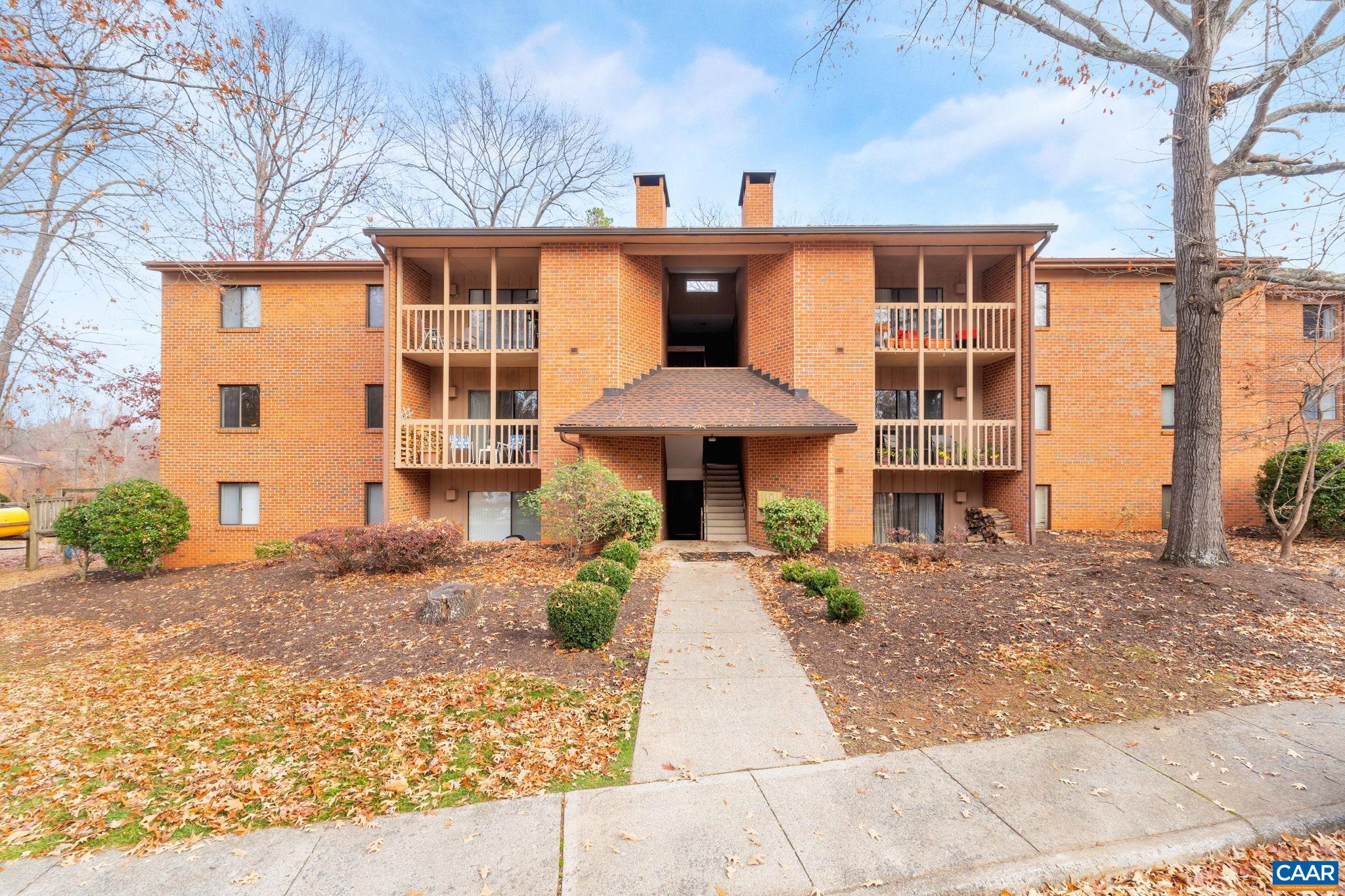 103 Turtle Creek Rd, Charlottesville