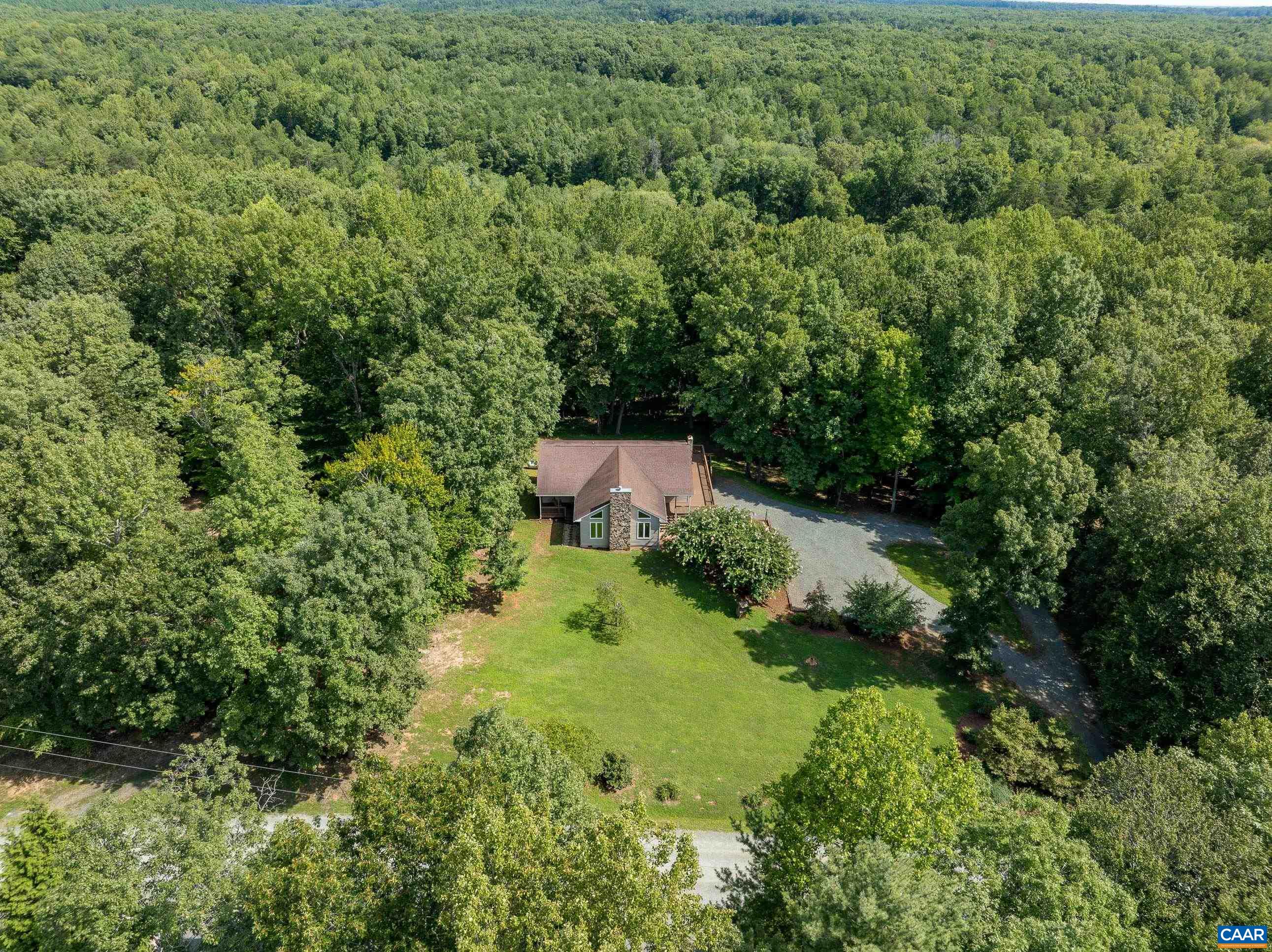 239 Dogwood Lake Dr, Gordonsville