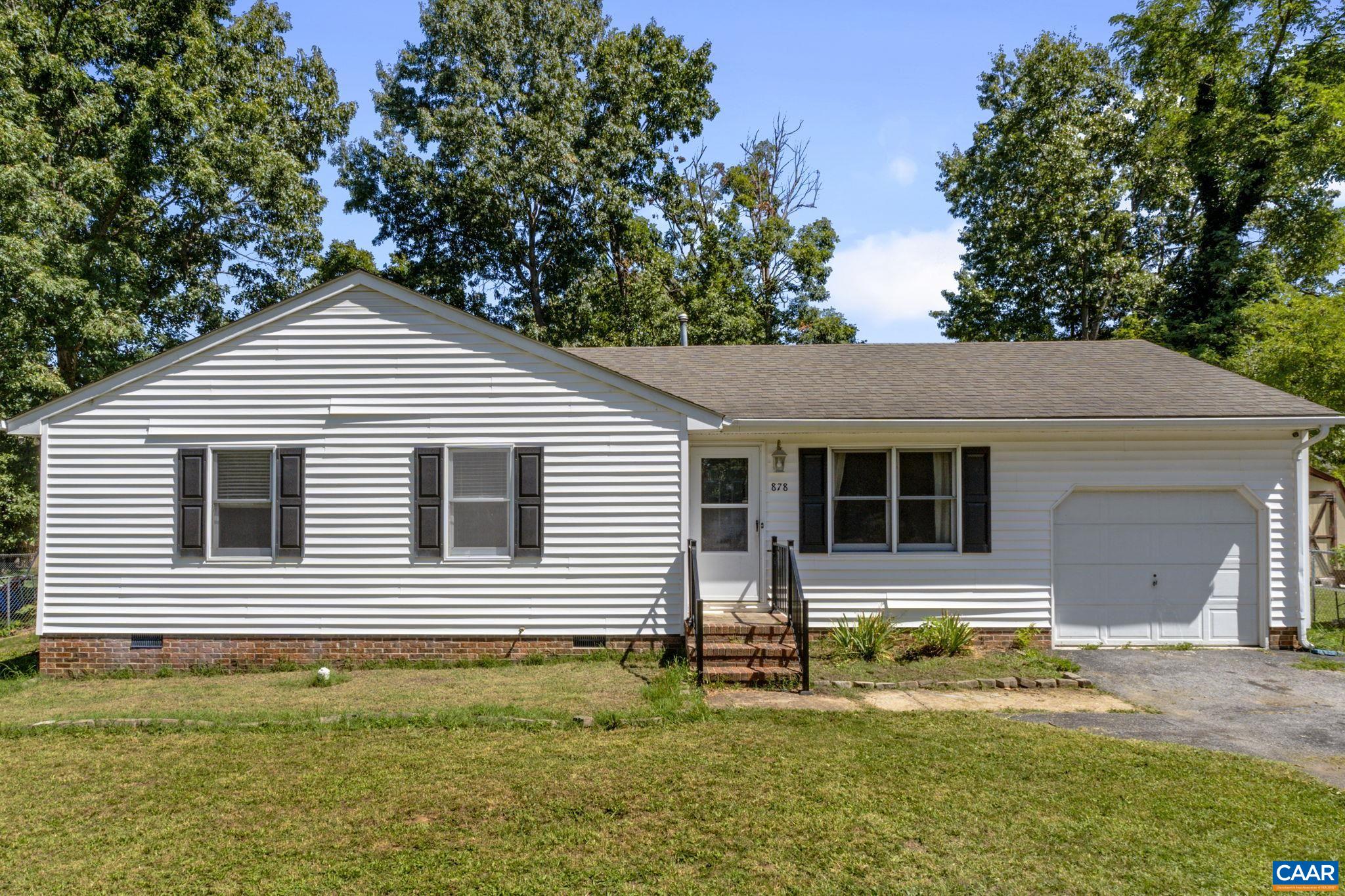 878 Patton Farm Rd, Stuarts Draft