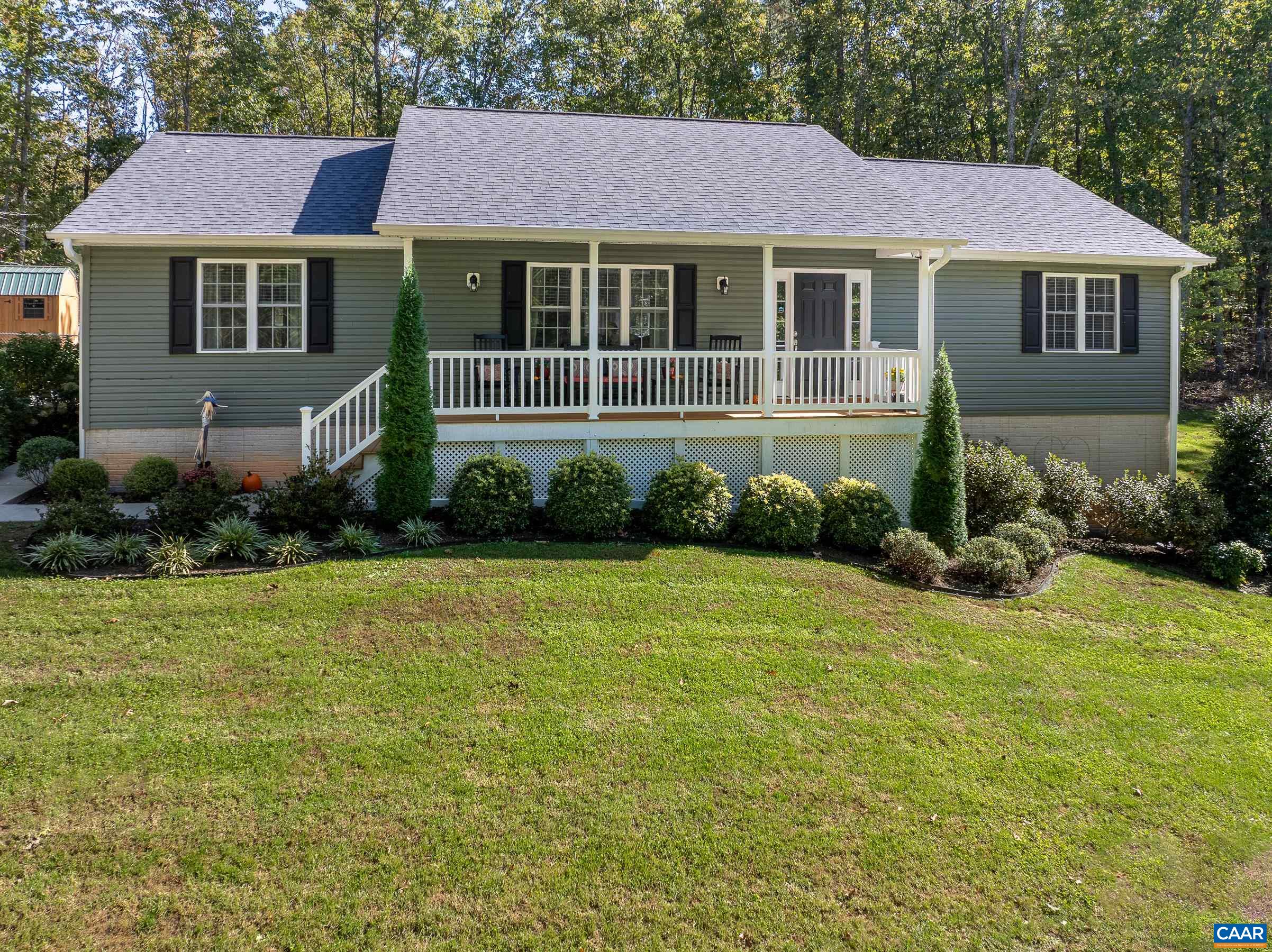 100 Spring Hill Dr, Gordonsville