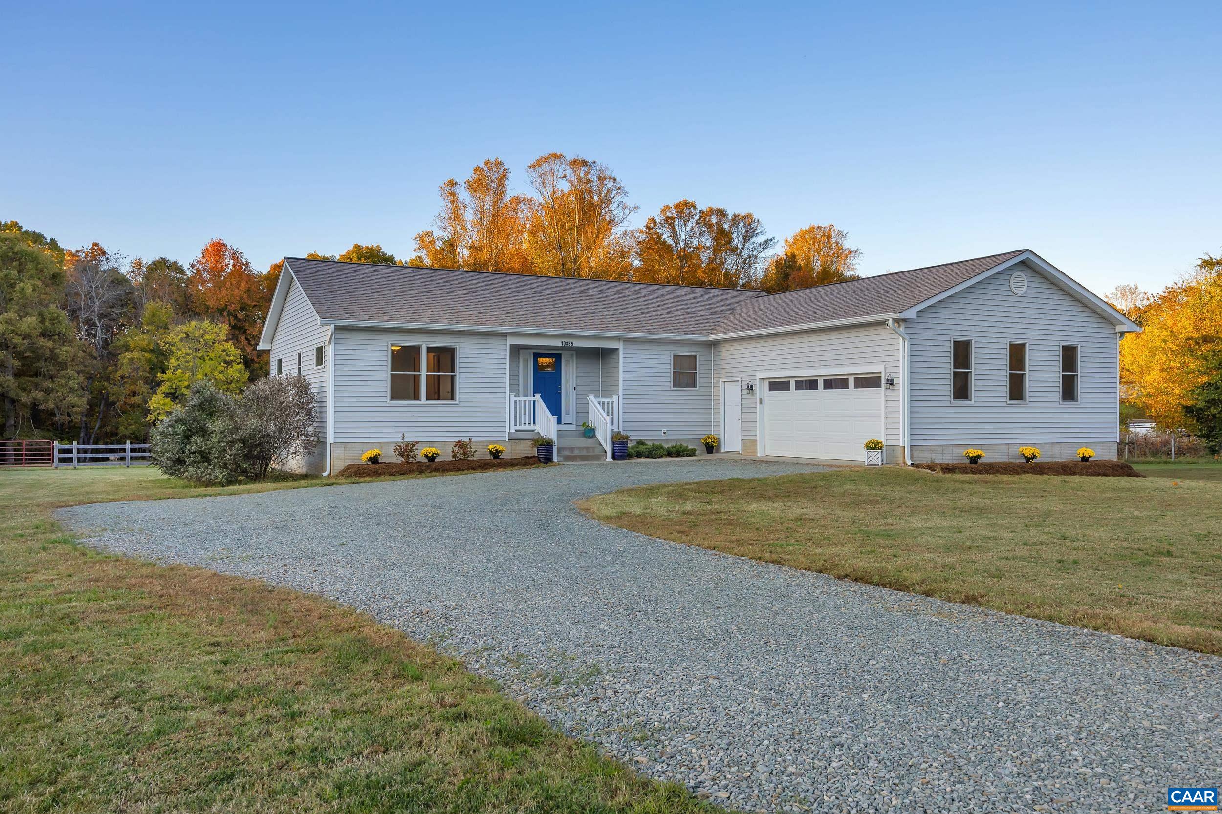 10835 Shannon Hill Rd, Louisa