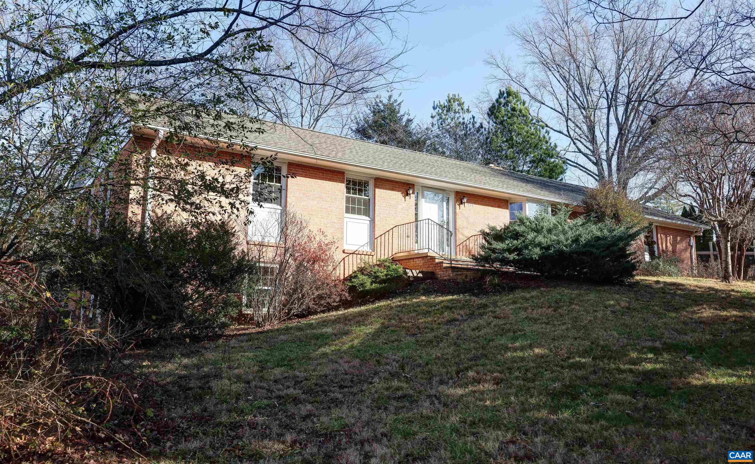 325 Key West Dr, Charlottesville