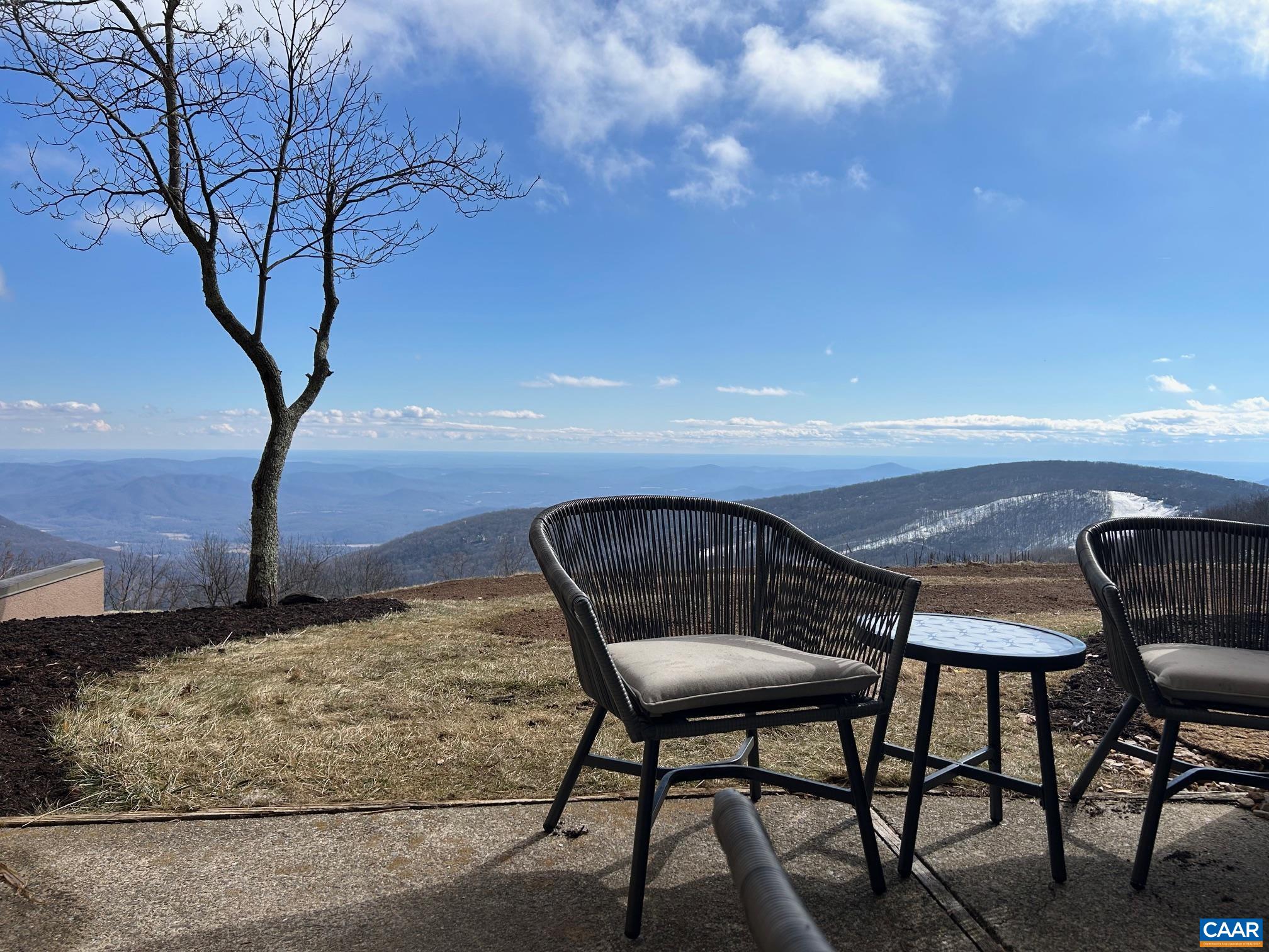 1505 Cliffs Condos, Wintergreen Resort