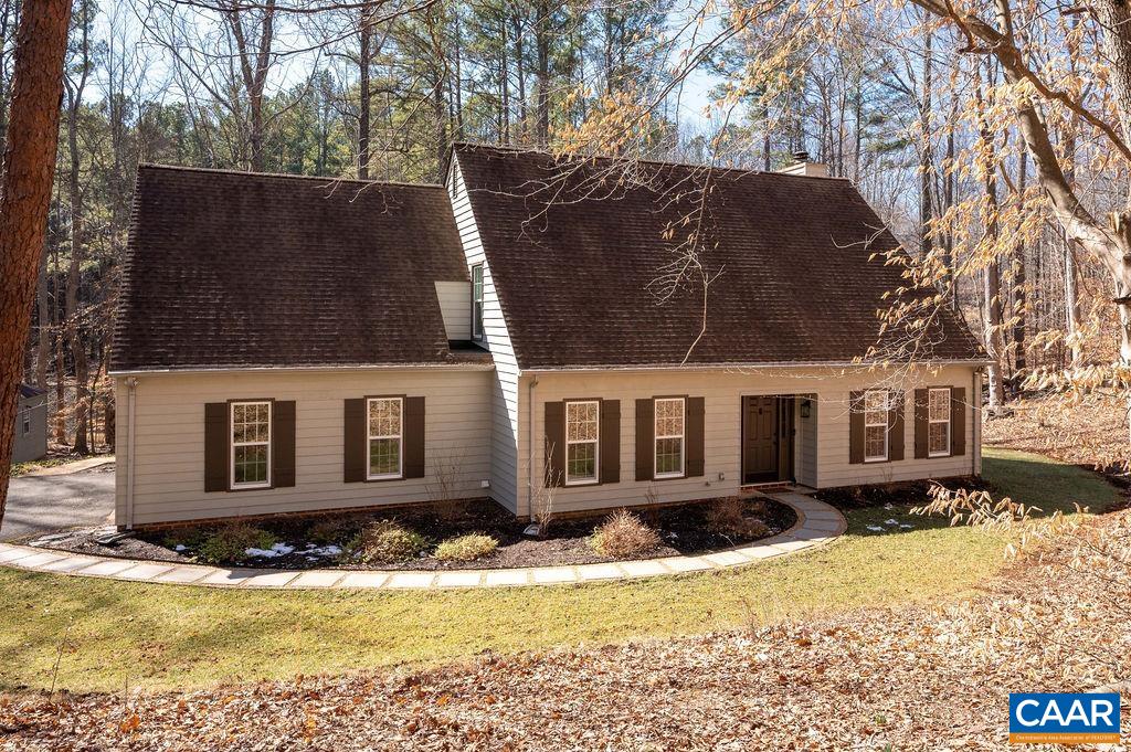 1205 Hunters Ridge Rd, Earlysville