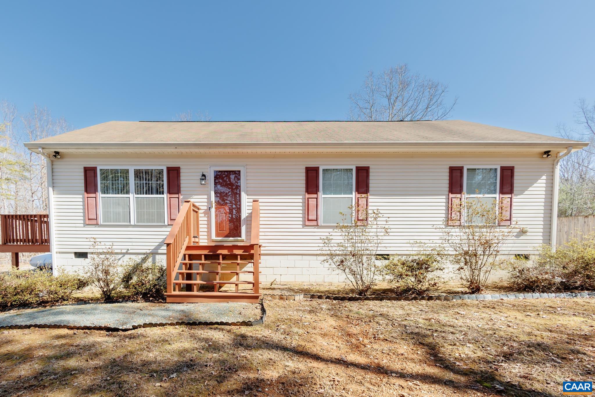 77 B-a-h Rd, Scottsville