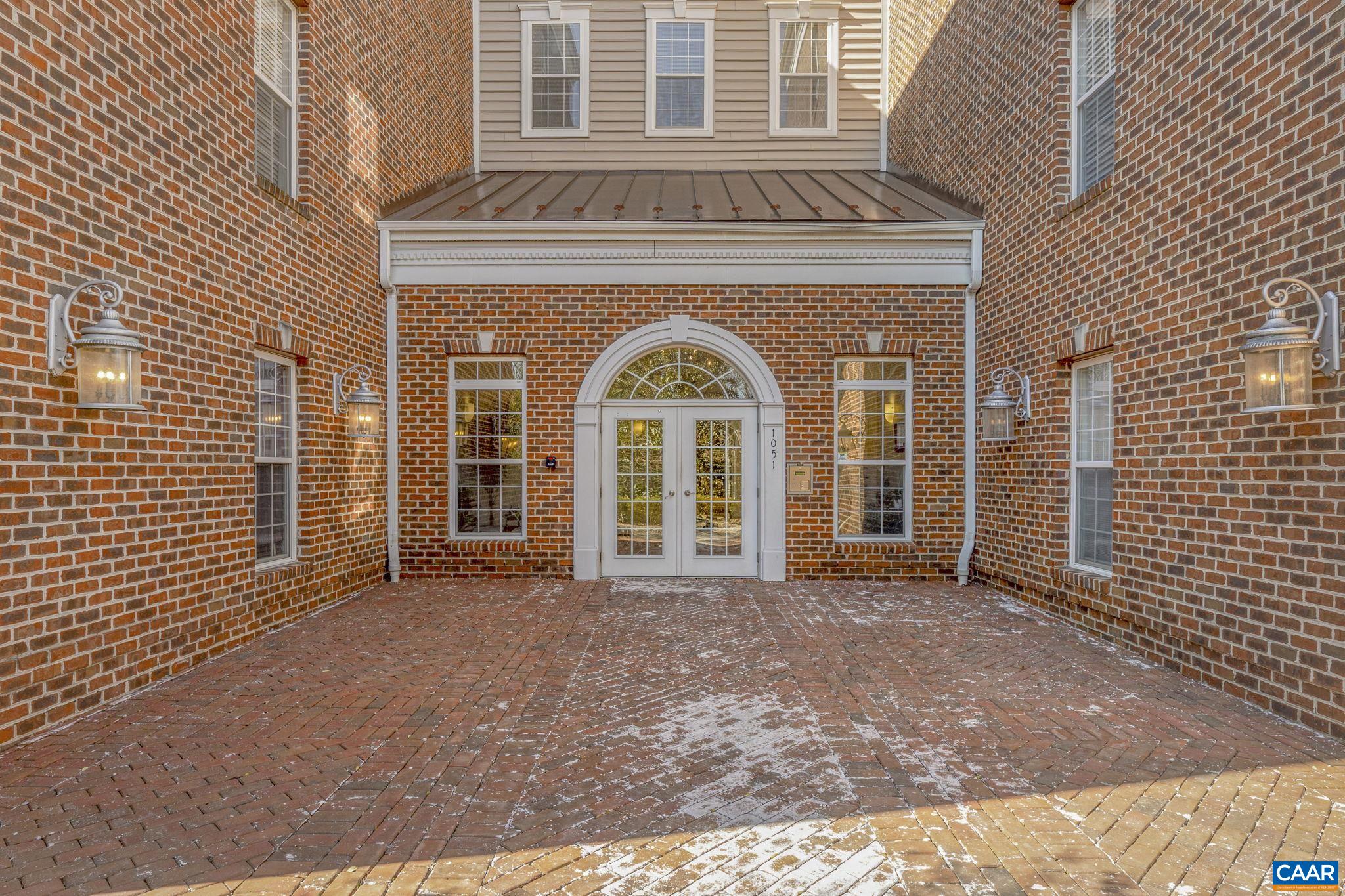 1051 Glenwood Station Ln, Charlottesville