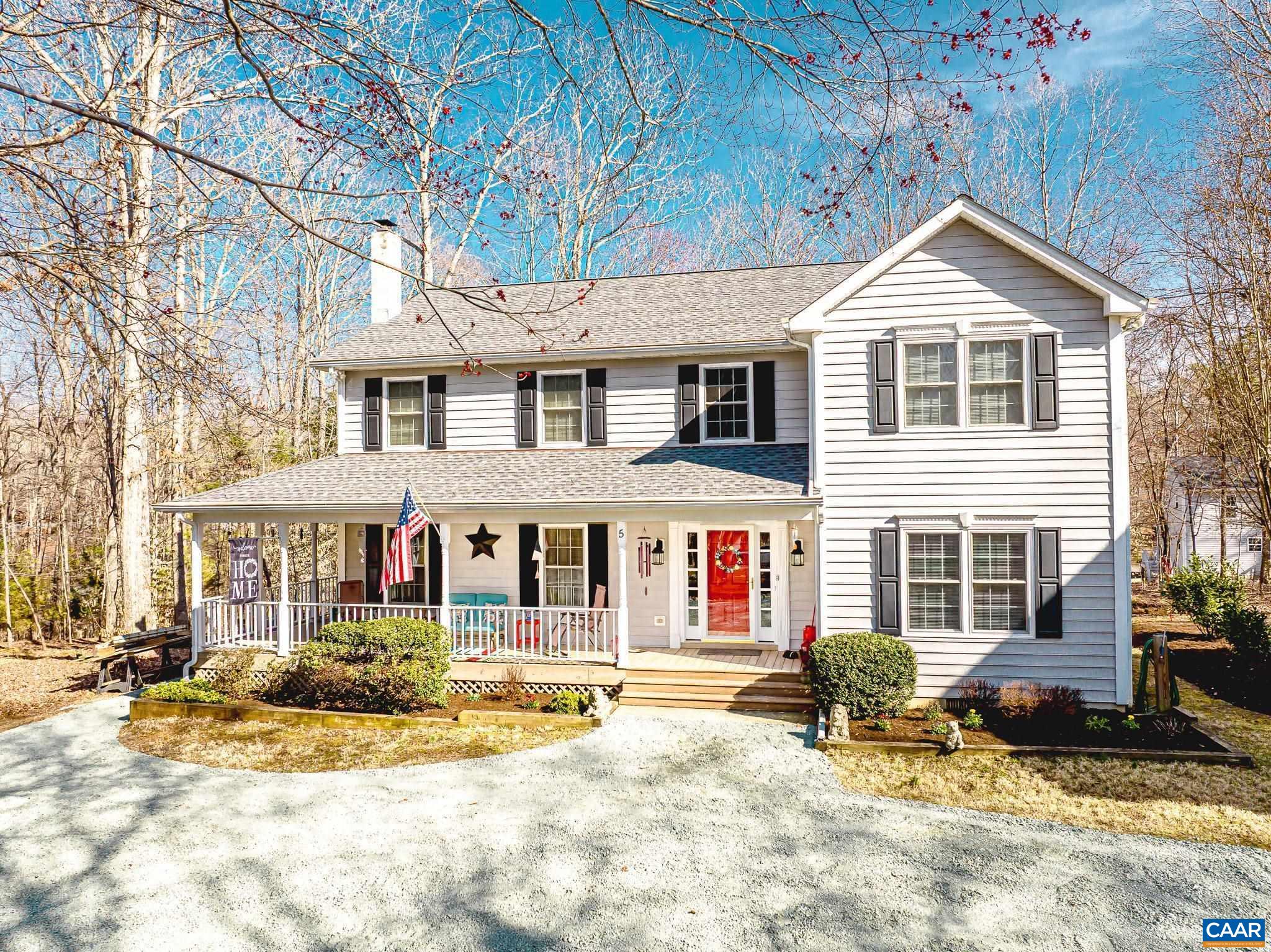 5 Chatham Ln, Palmyra