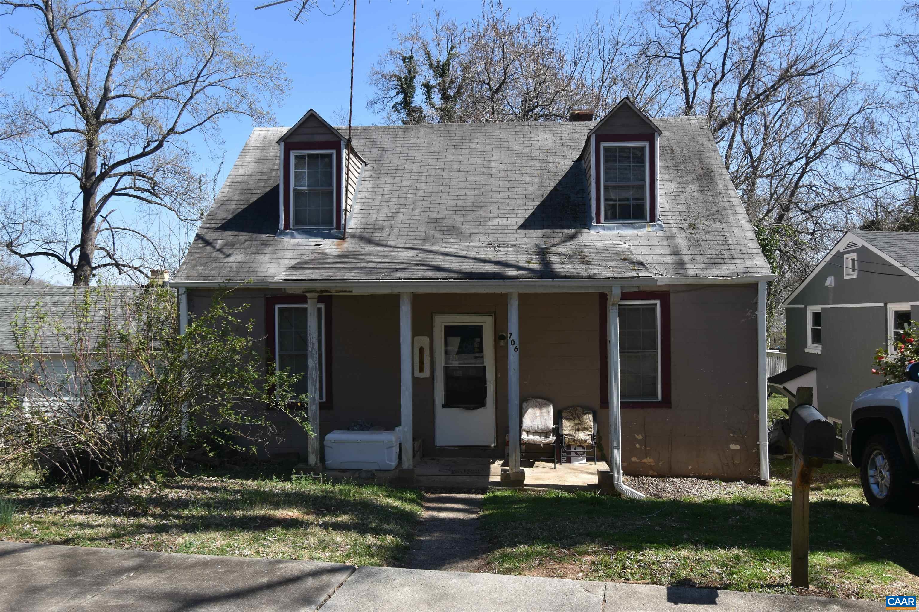 706 Nw 12th St, Charlottesville