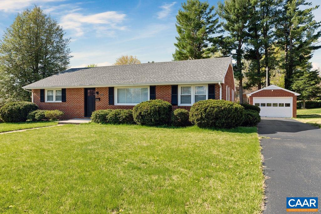 1838 S Talbott Dr, Waynesboro