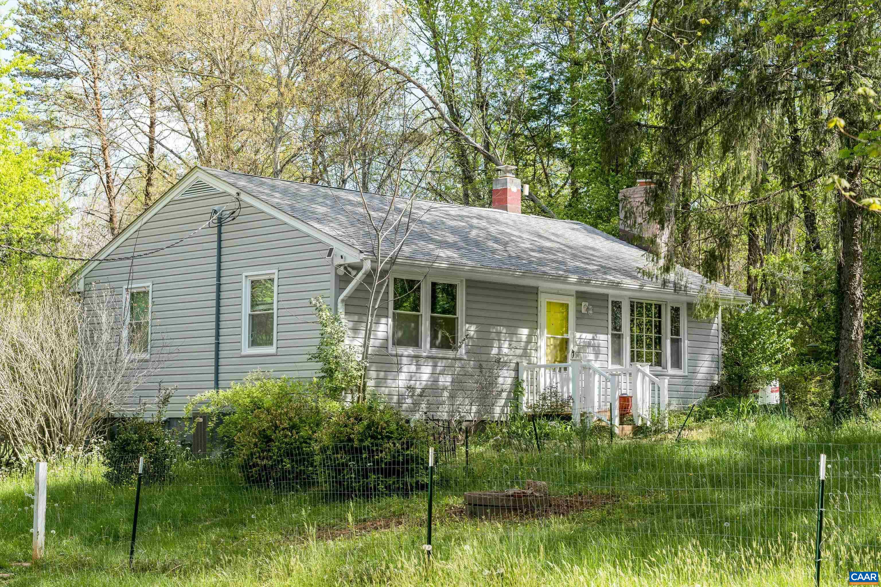 6554 Esmont Rd, Keene