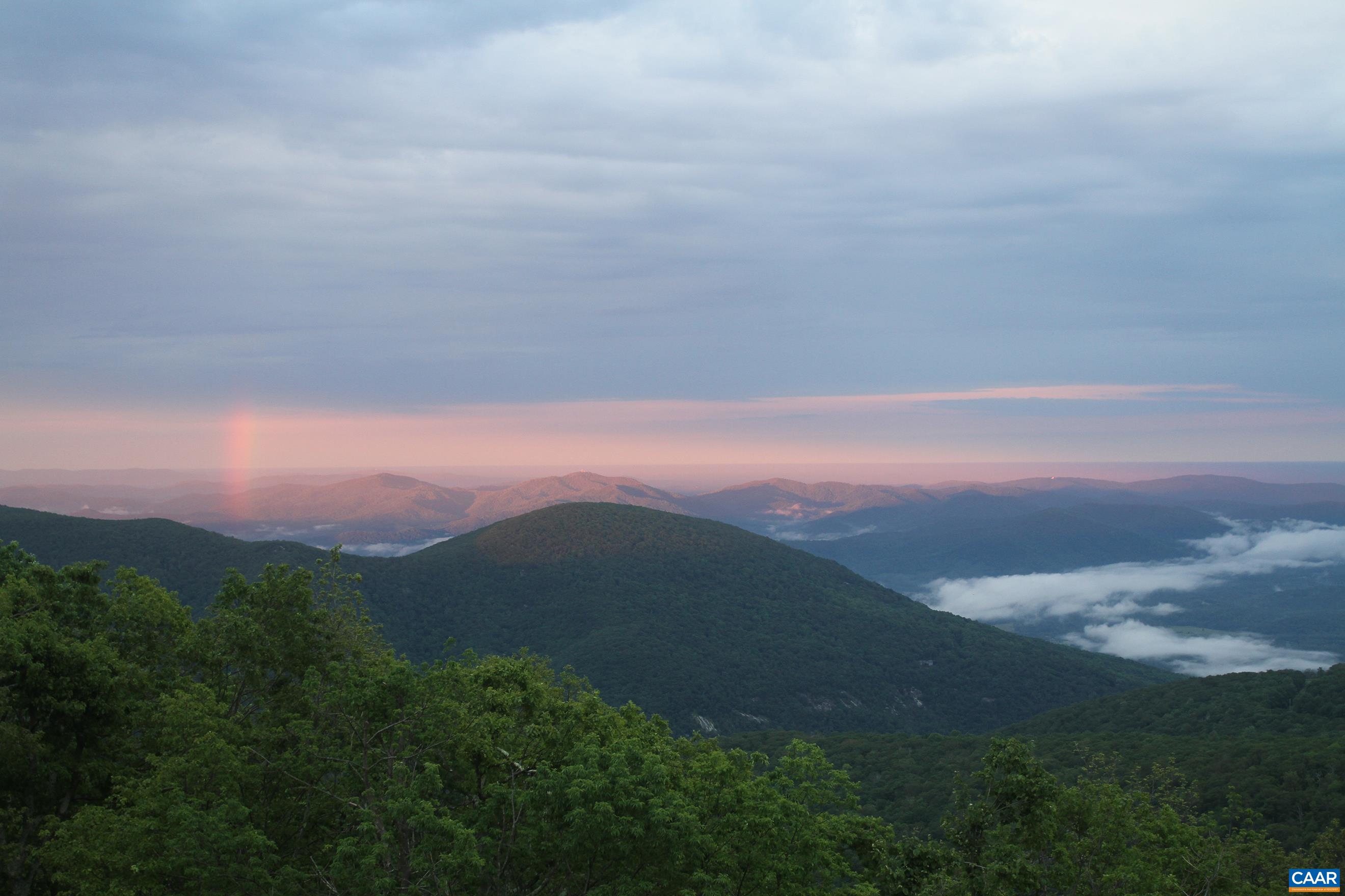 1473 Ledges Condos, Wintergreen Resort