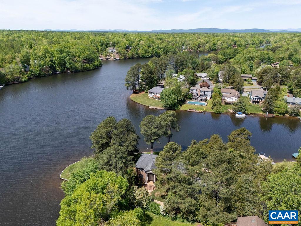 25 Bolling Cir, Palmyra