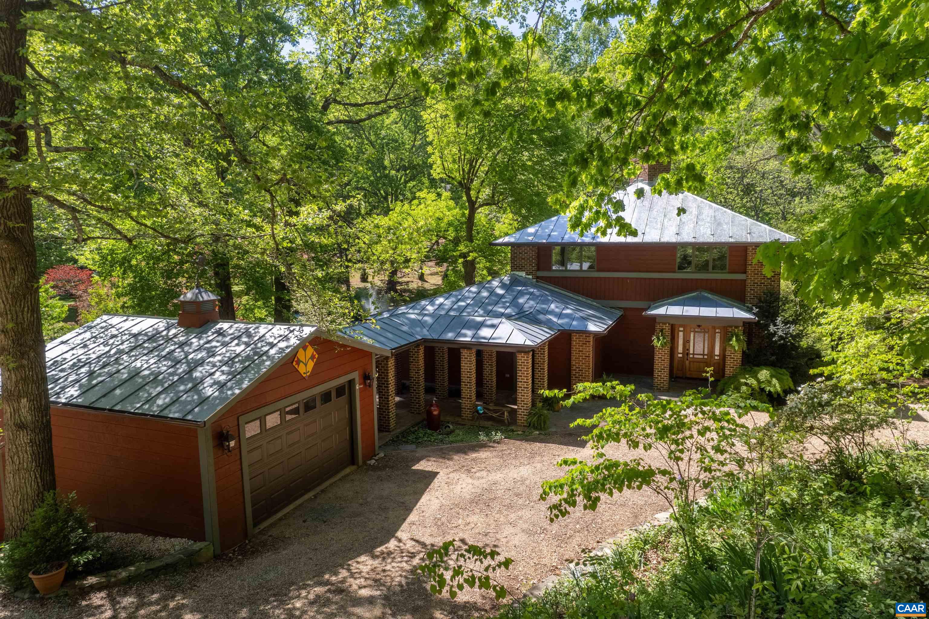 716 Wolf Trap Rd, Charlottesville
