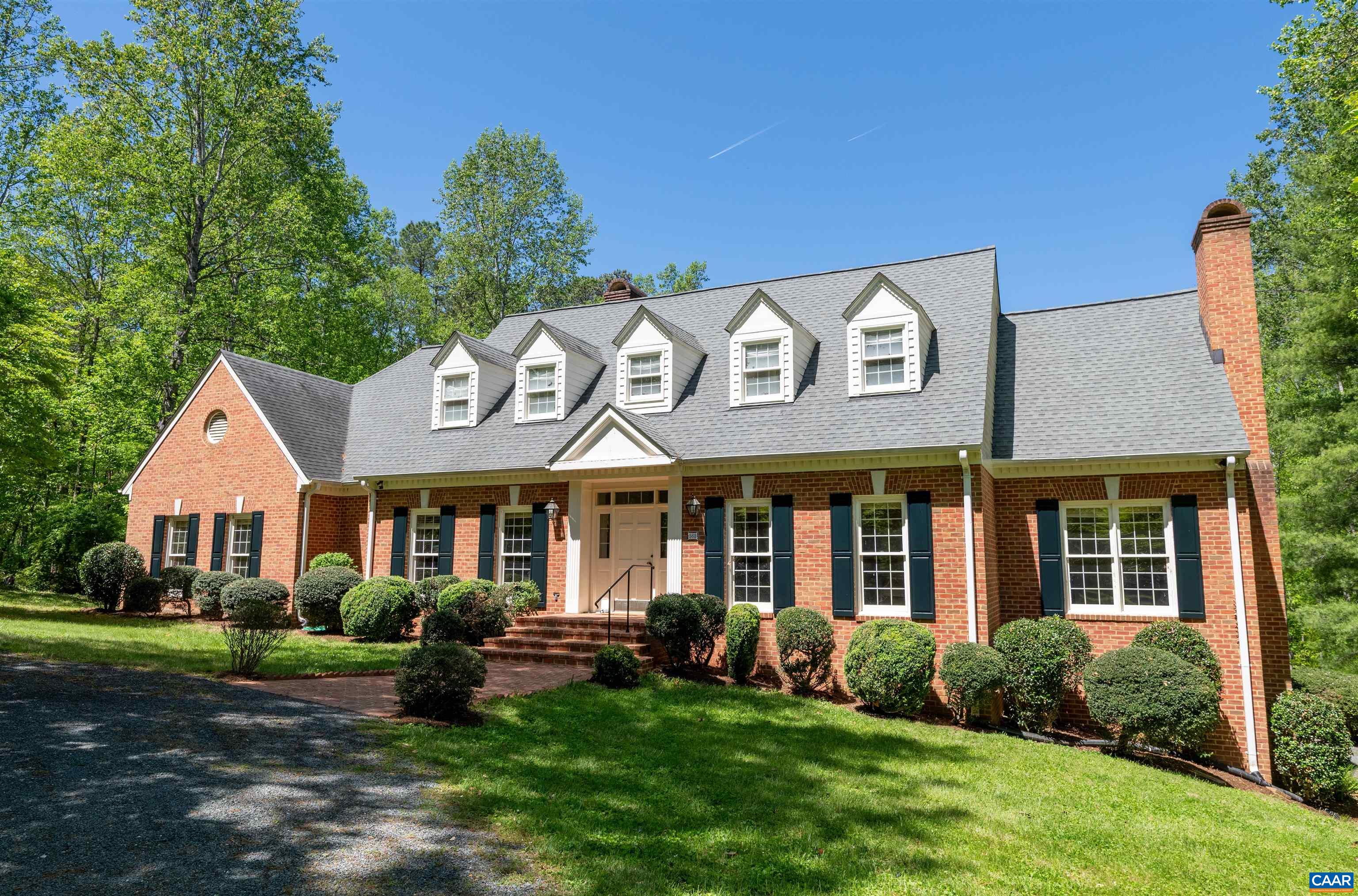 560 Loblolly Ln, Charlottesville