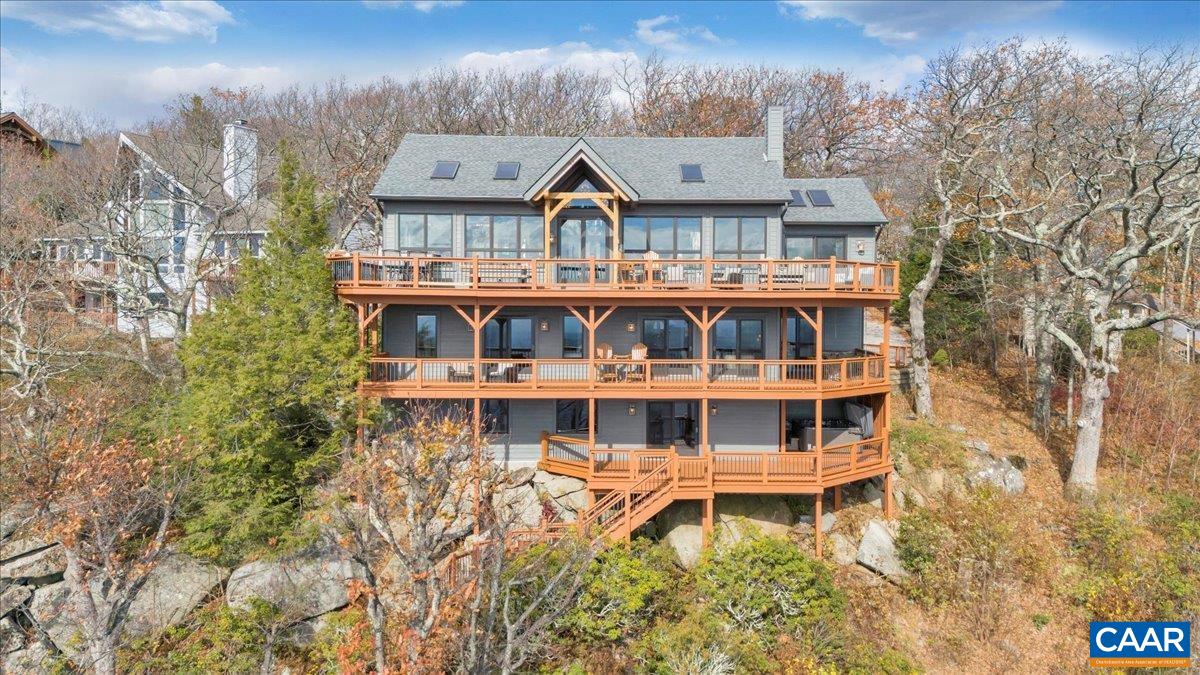 380 Blackrock Cir, Wintergreen Resort