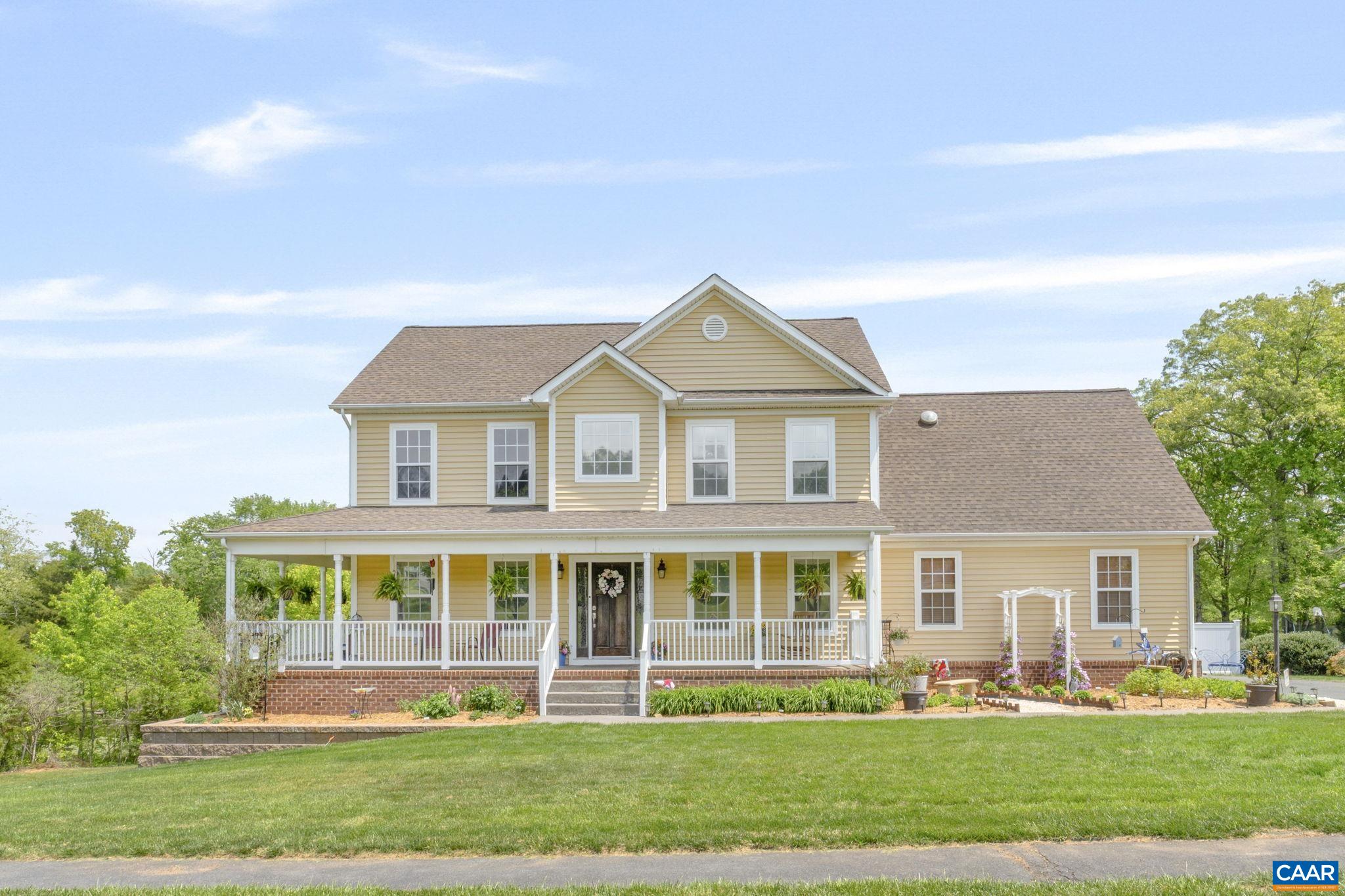 504 Glen Cir, Troy