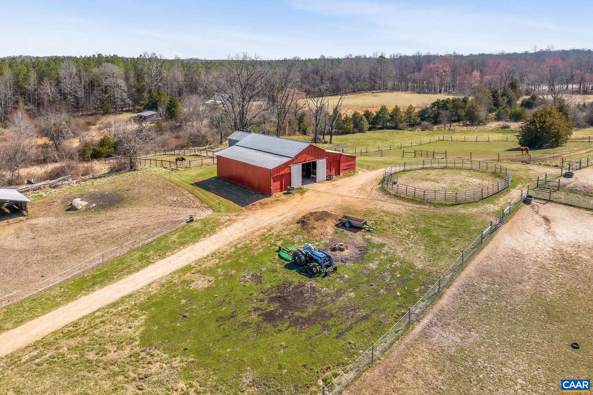 2838 B Bibb Store Rd, Louisa
