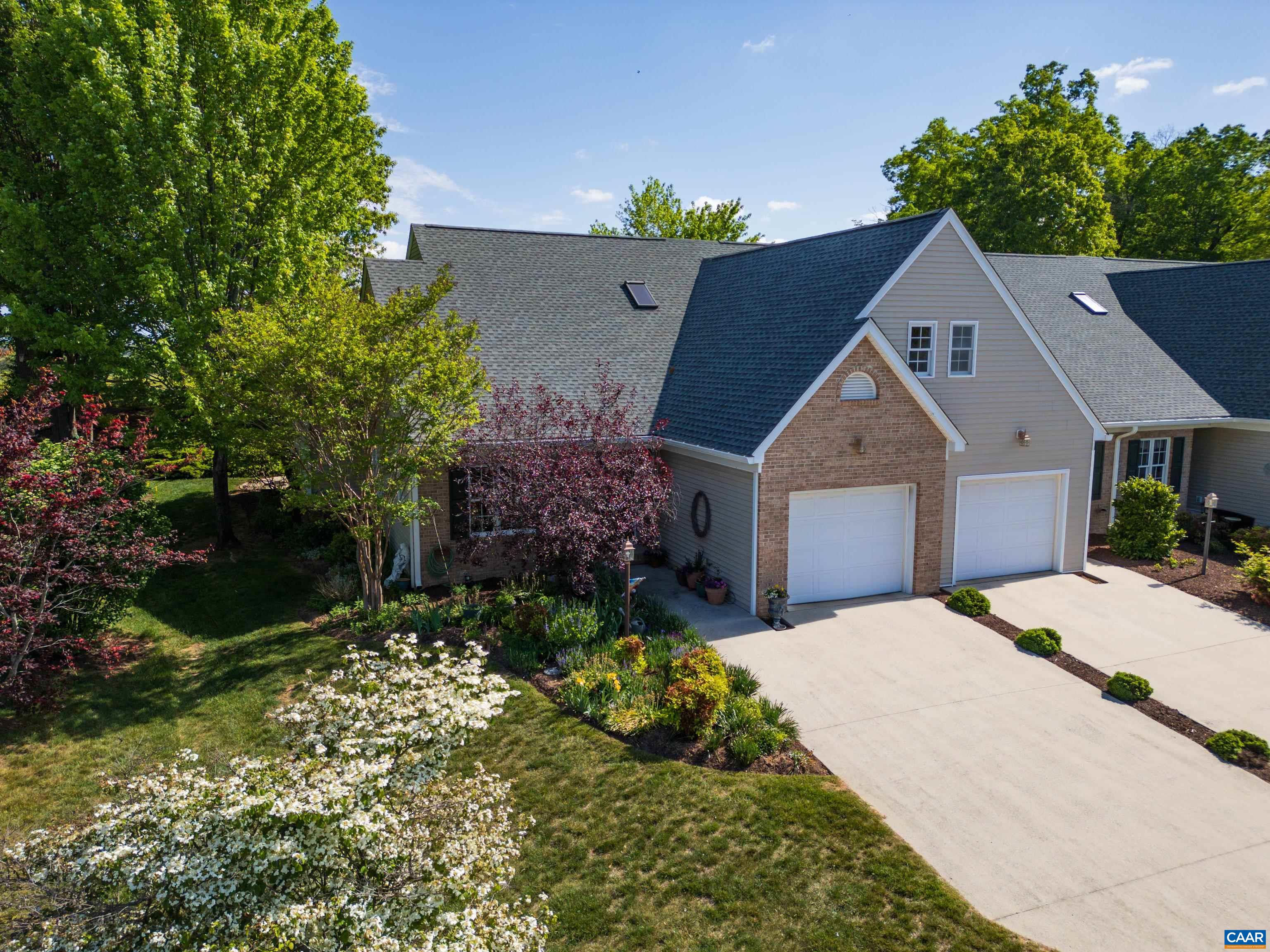 17 Hickory Nut Ln, Staunton