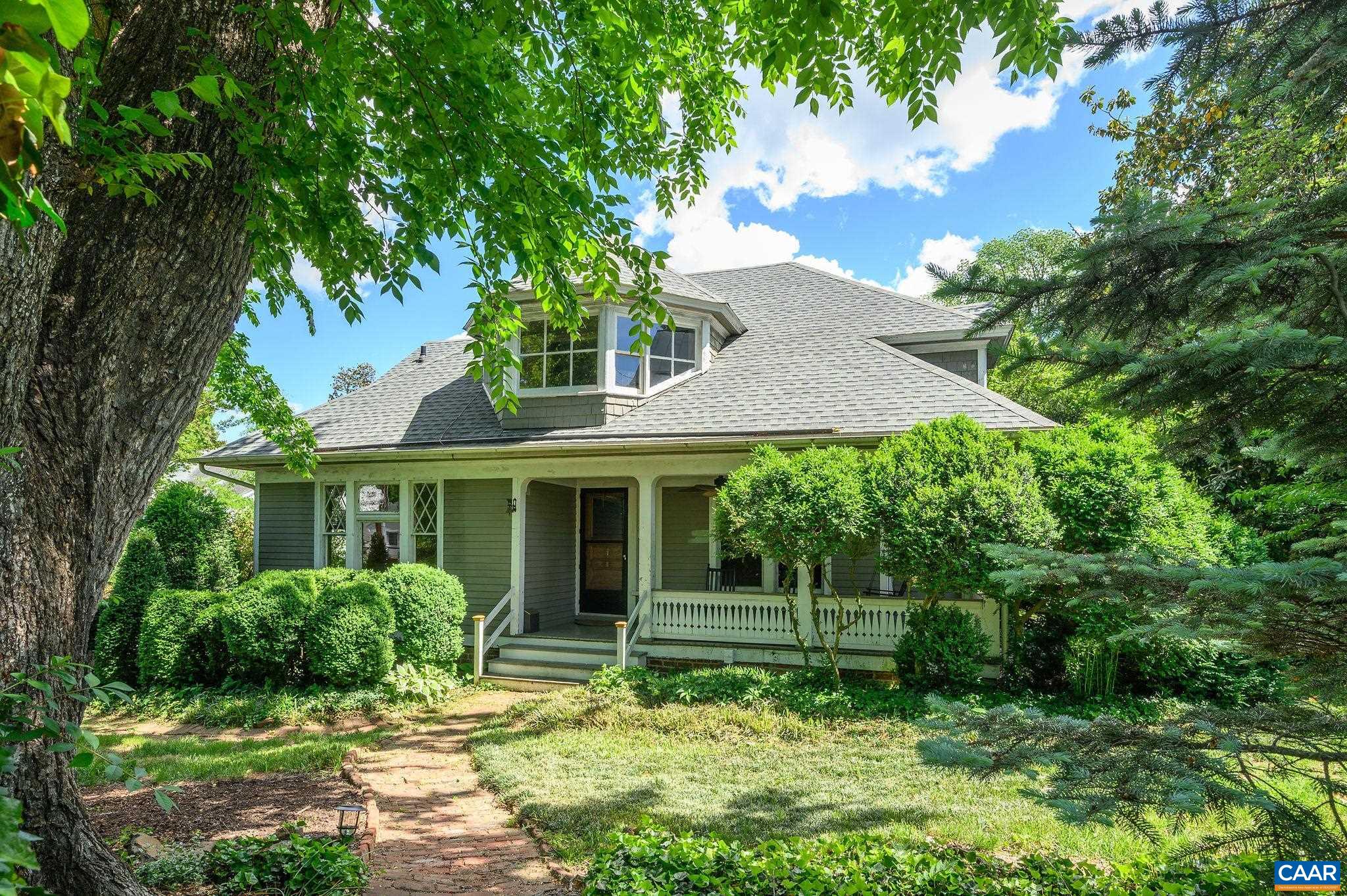 804 Rugby Rd, Charlottesville