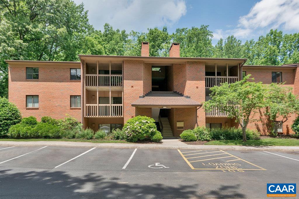 103 Turtle Creek Rd, Charlottesville