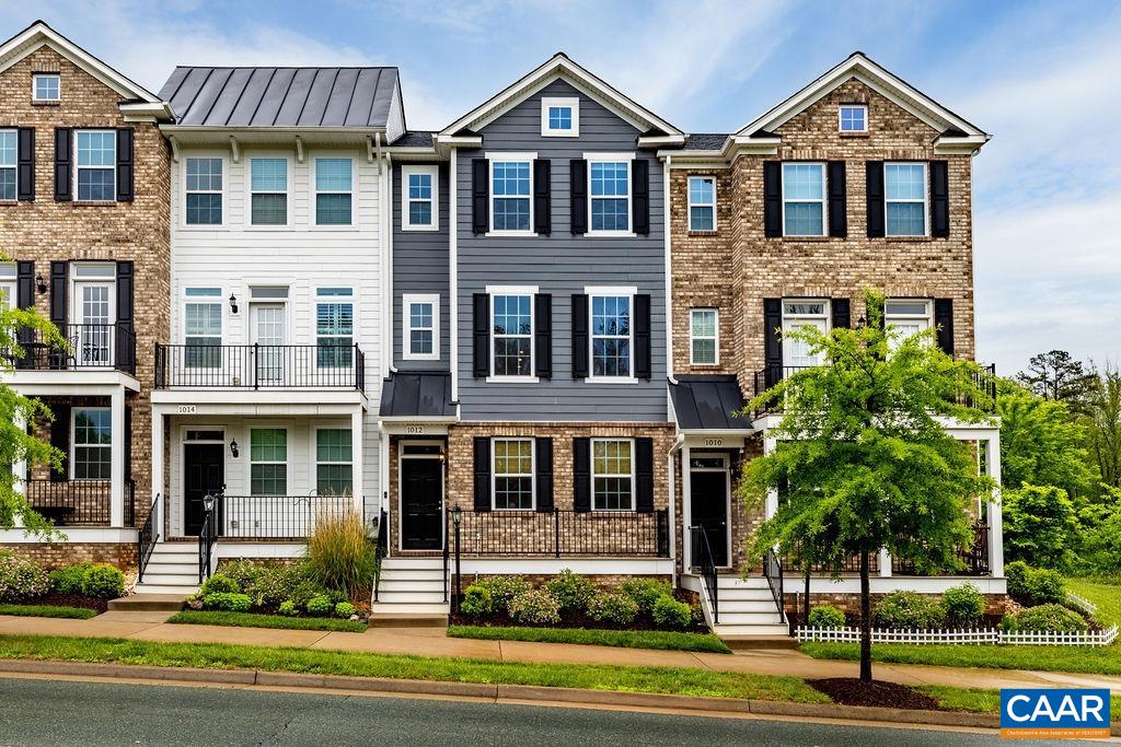1012 Old Trail Dr, Crozet