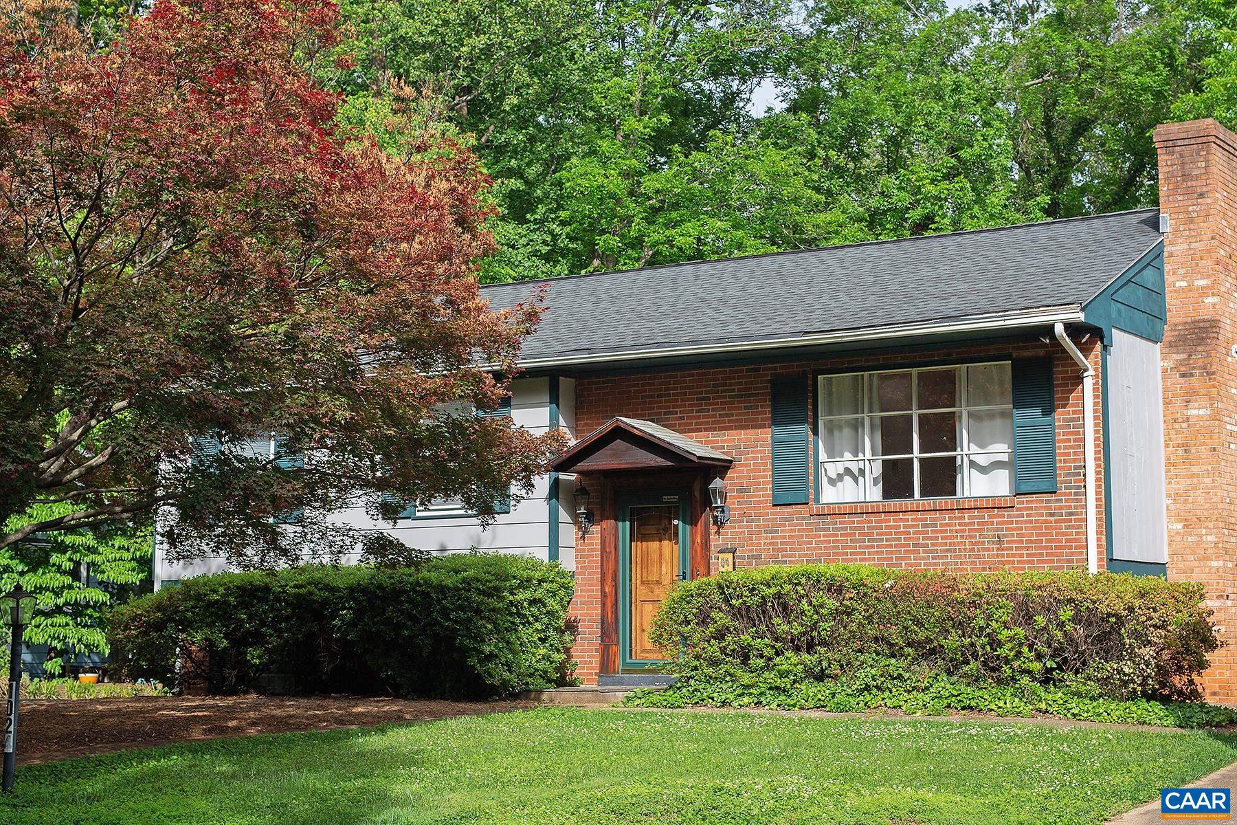 1024 Cottonwood Rd, Charlottesville