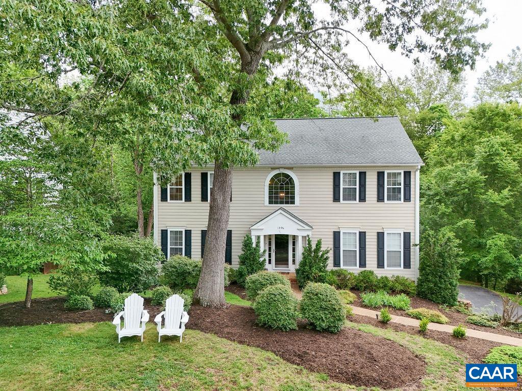 1396 Dunlora Dr, Charlottesville