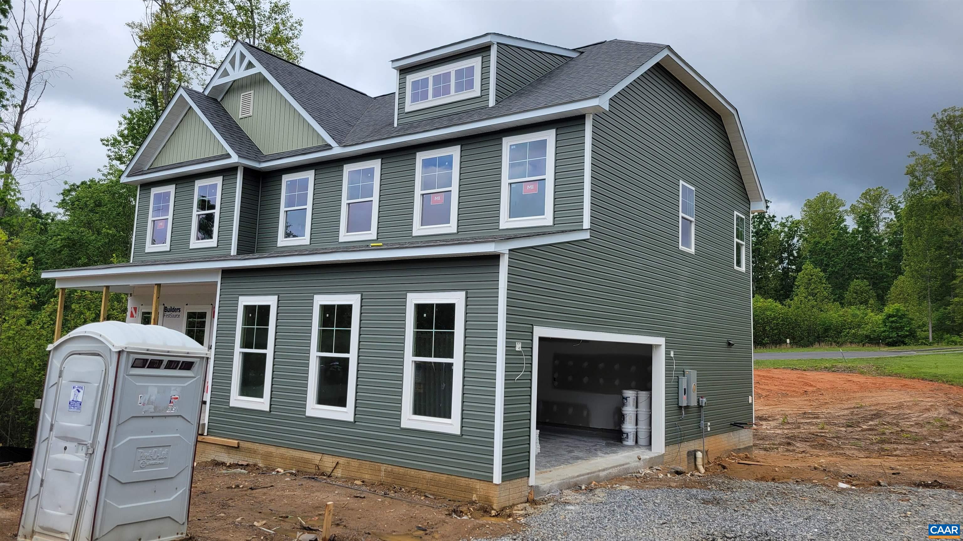 135 Fairview Dr, Mineral