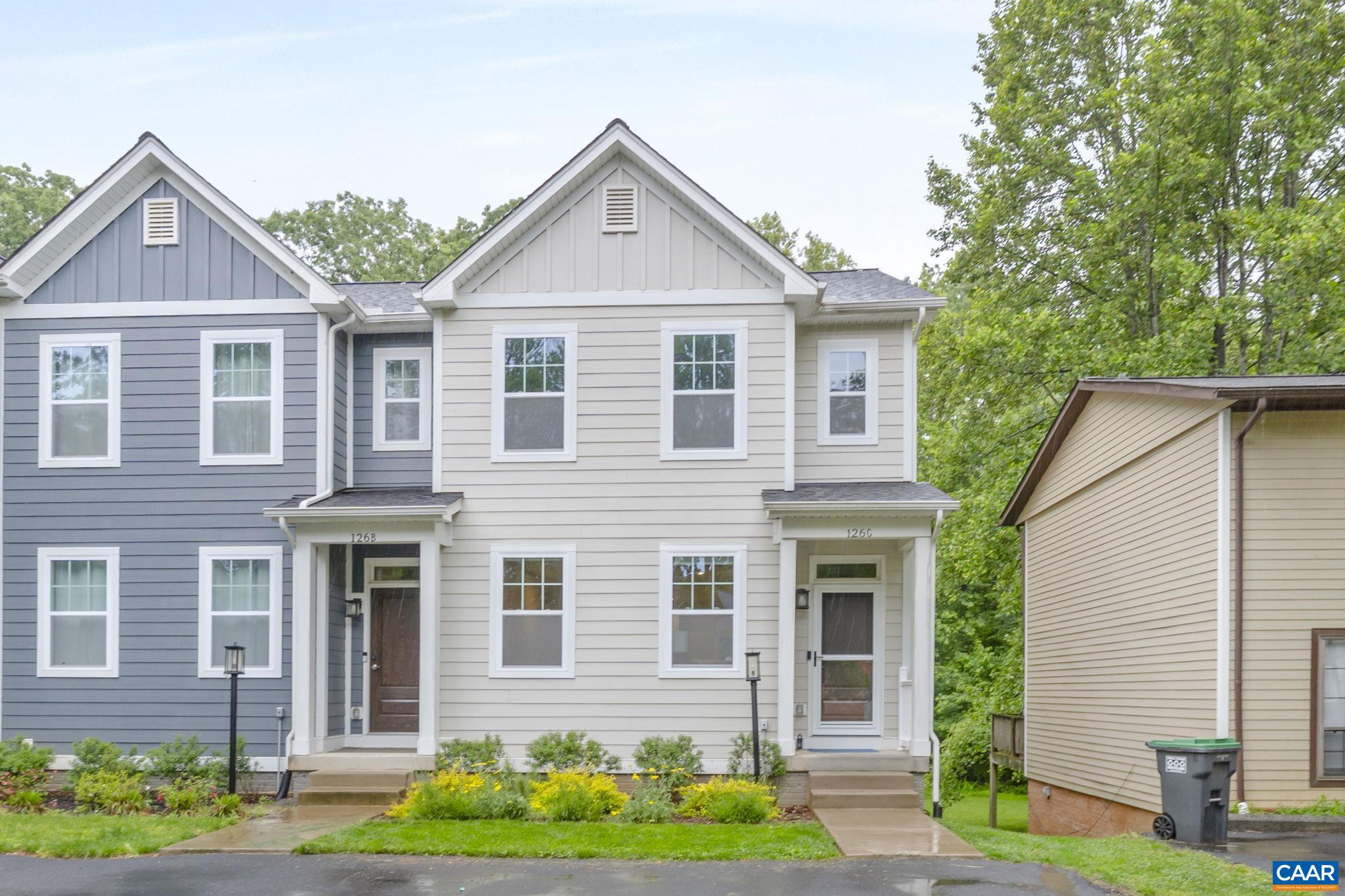 126 Longwood Dr, Charlottesville
