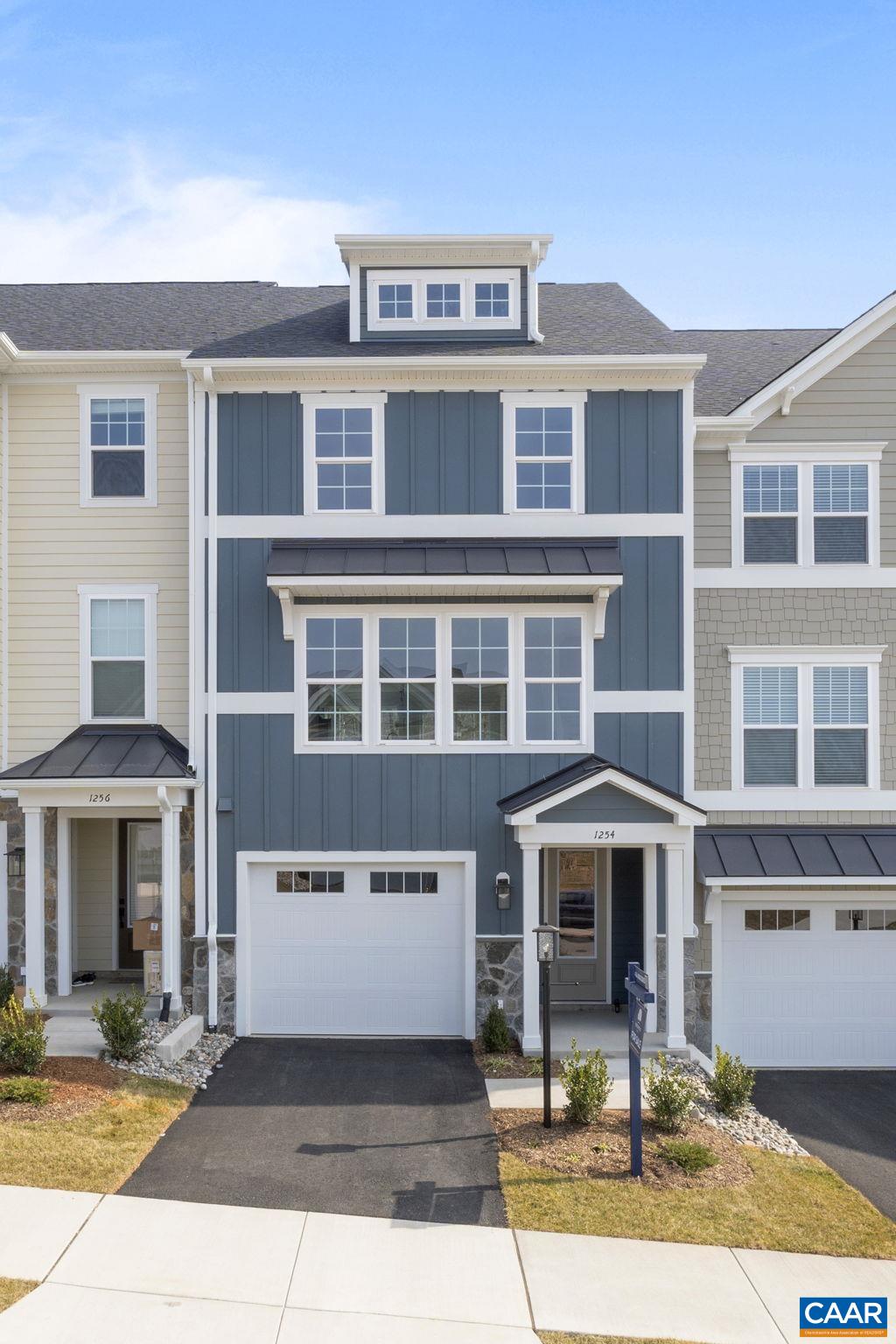 3 Talen Ln, Charlottesville