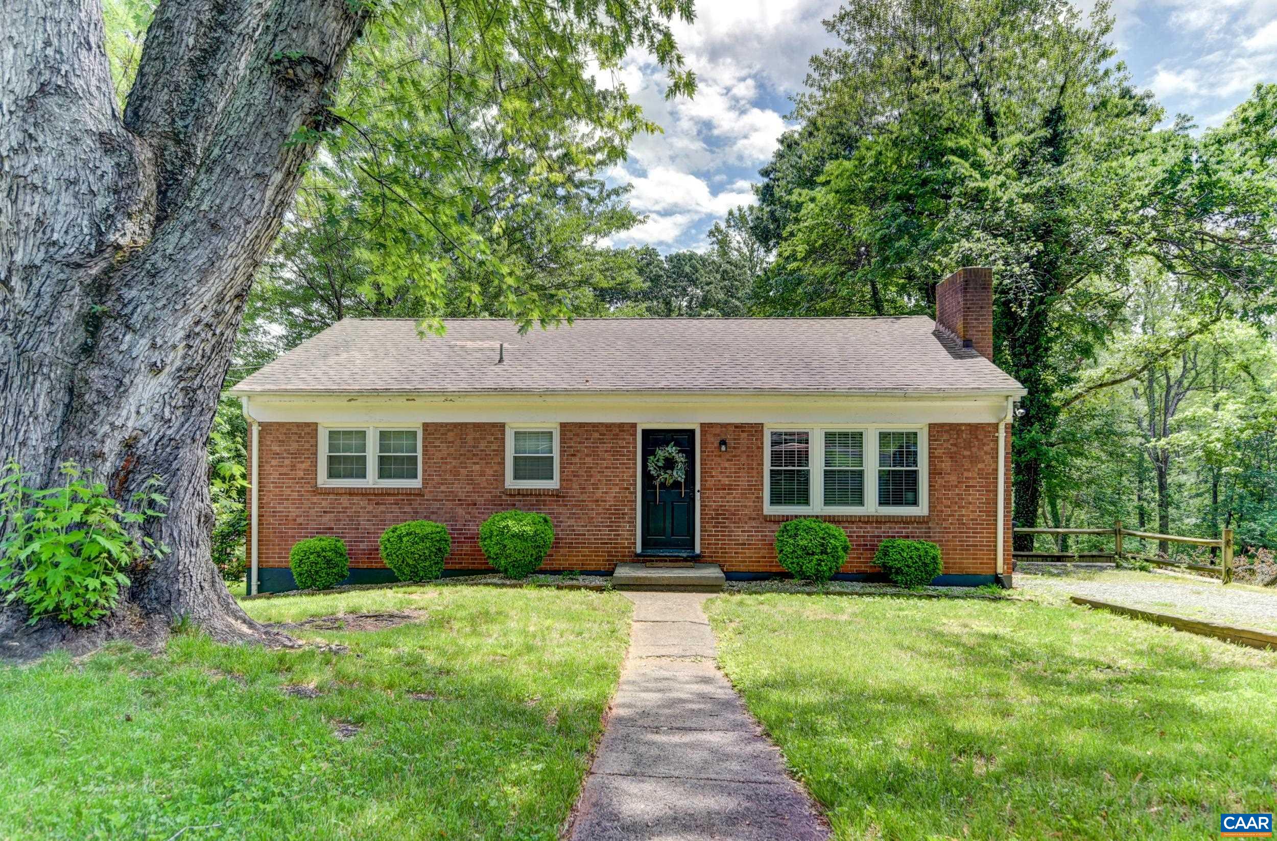 1026 Oakmont Cir, Lynchburg