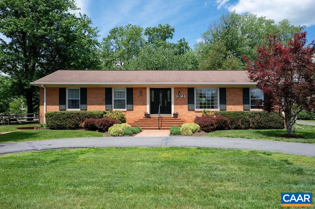 2613 Huntington Rd, Charlottesville