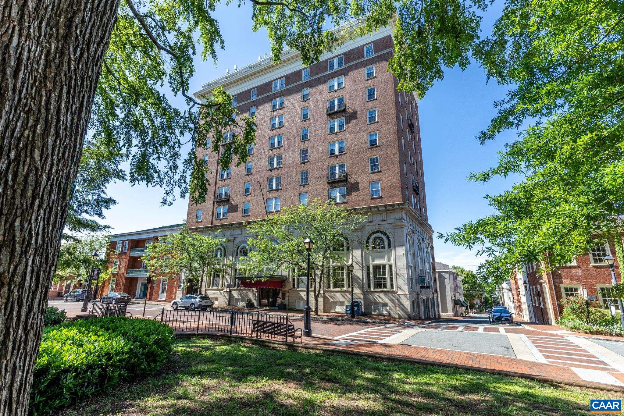 500 Court Sq, Charlottesville
