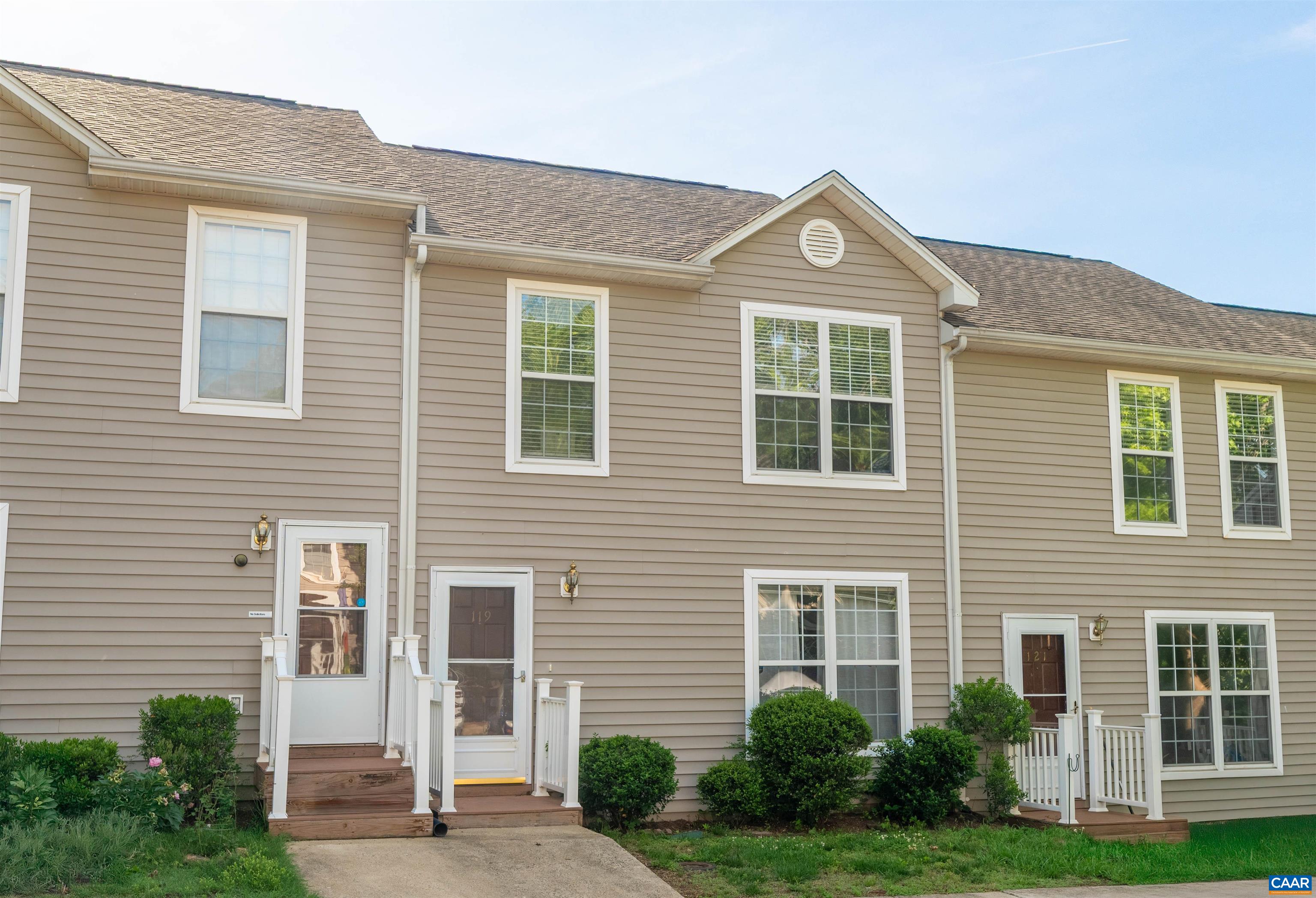 119 Danbury Ct, Charlottesville