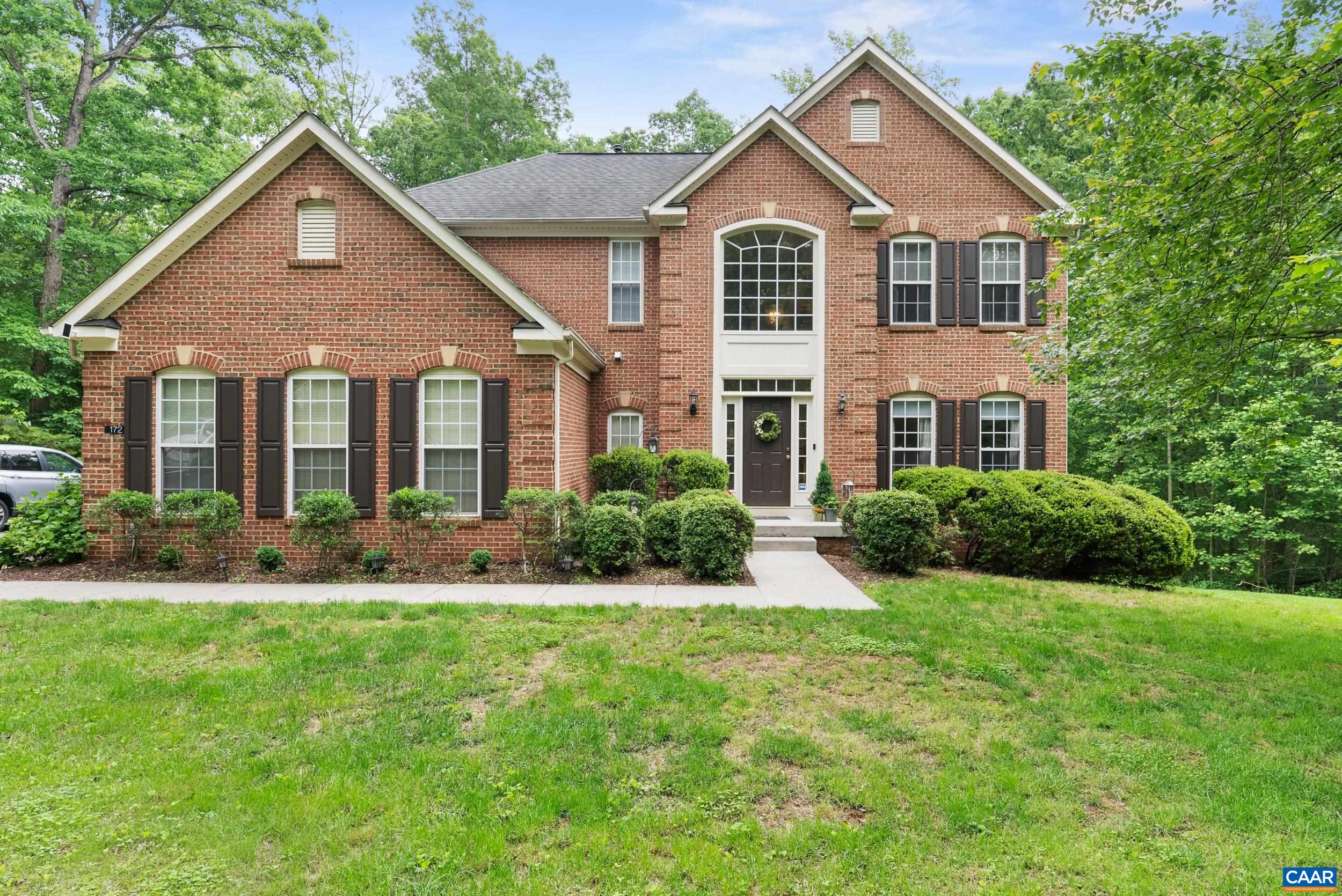 172 Carter Ln, Louisa