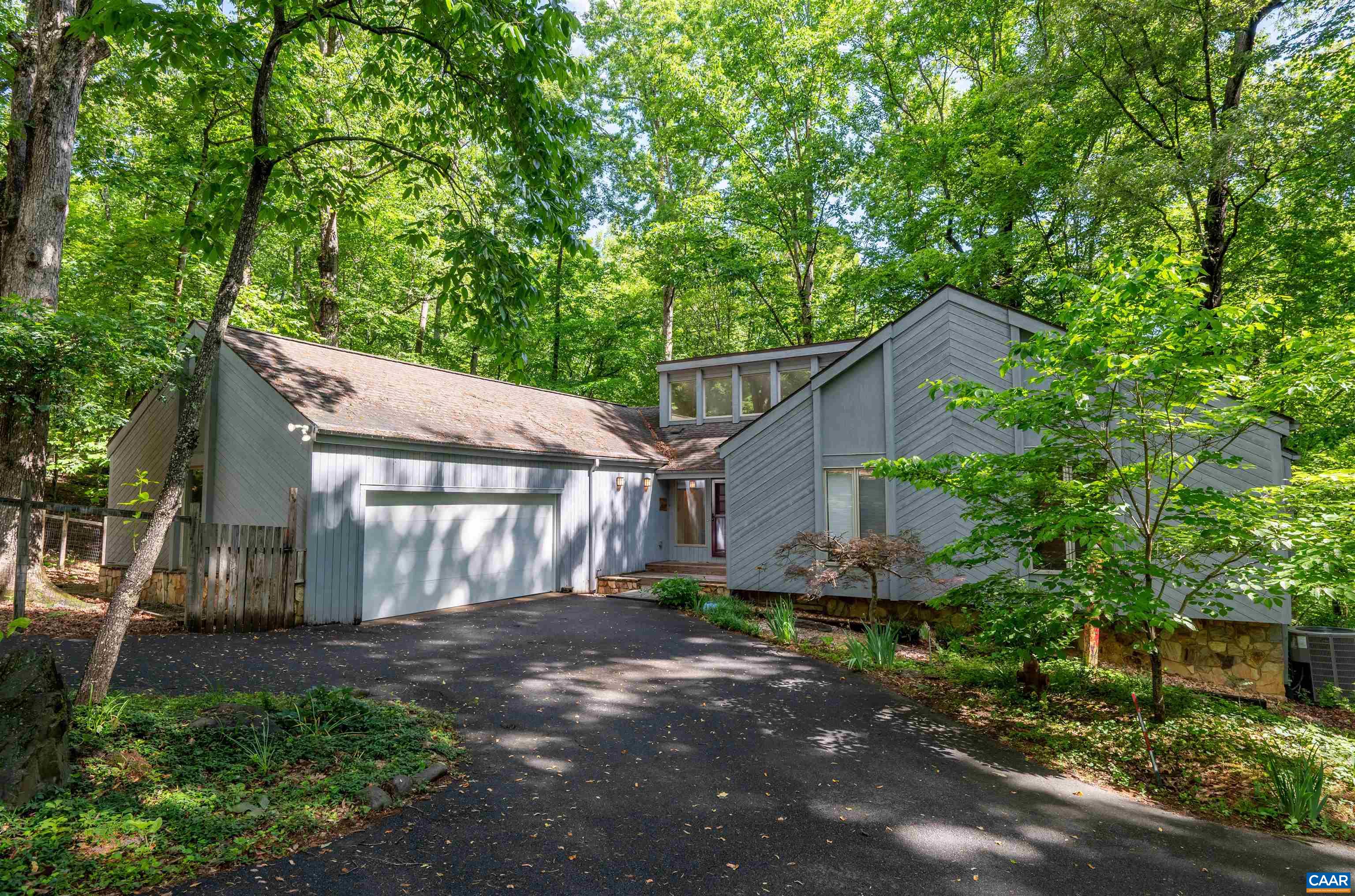 50 Lynnwood Ln, Charlottesville