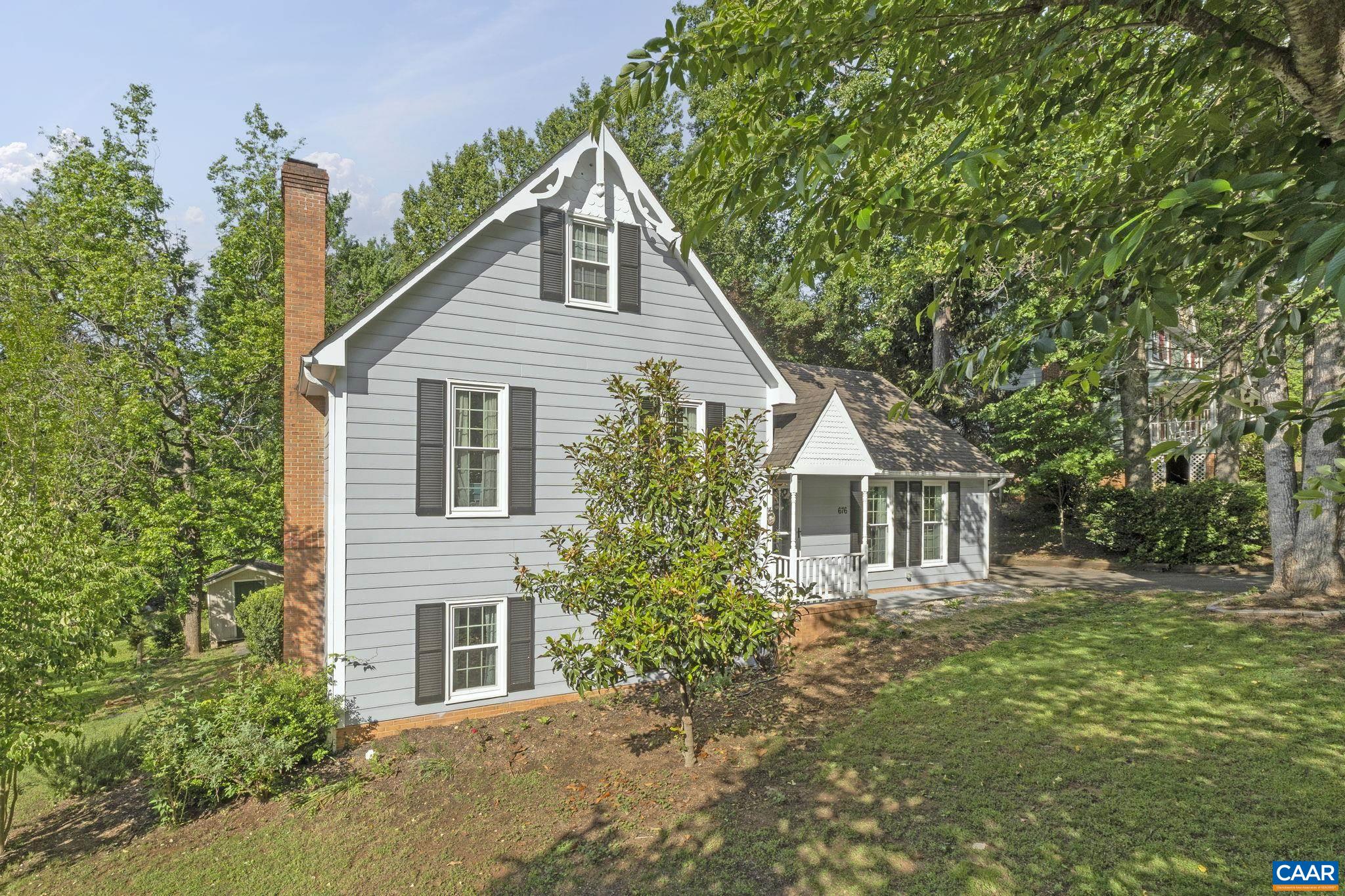676 Victorian Ct, Charlottesville
