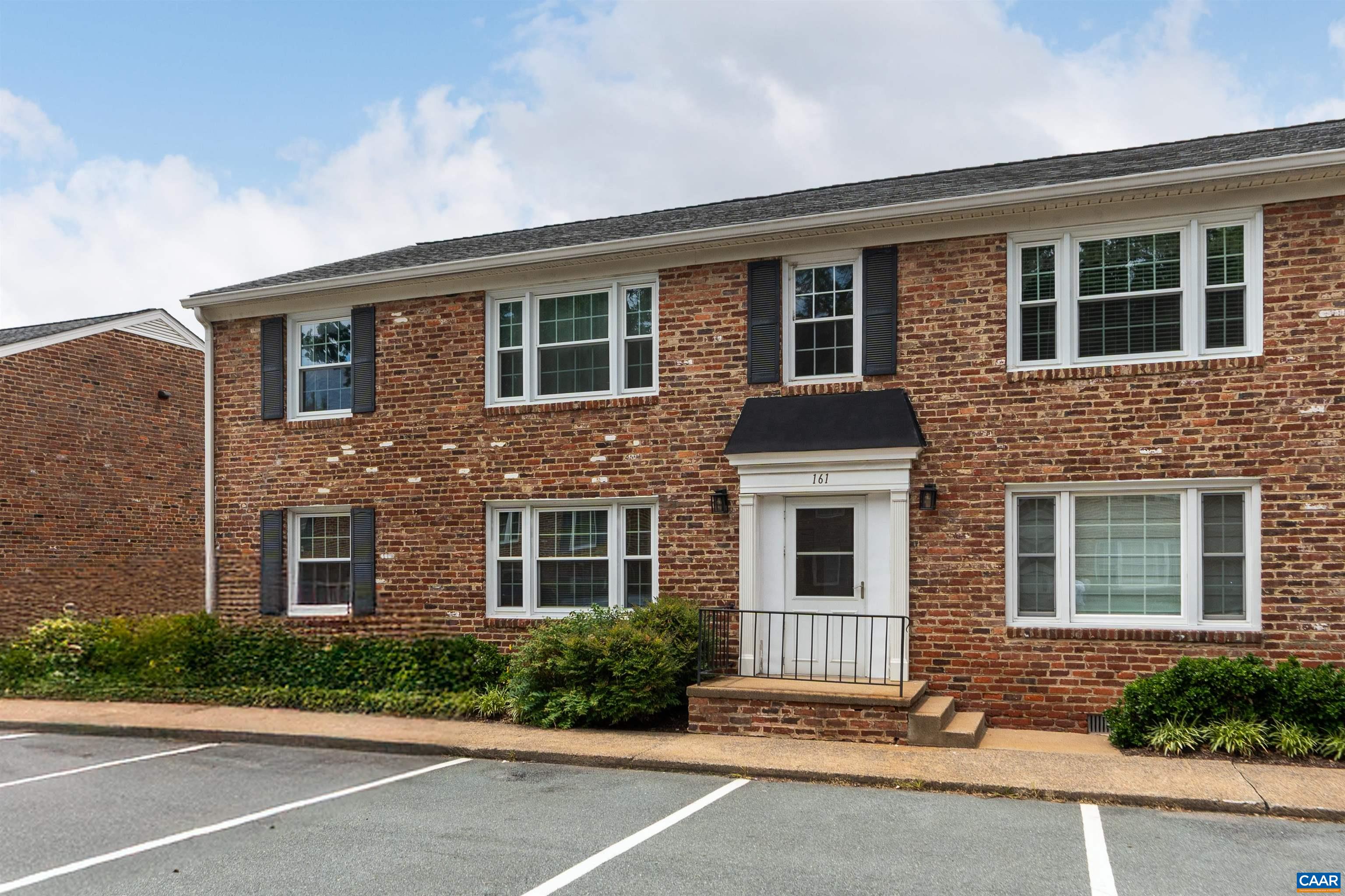 161 Hessian Hills Way, Charlottesville
