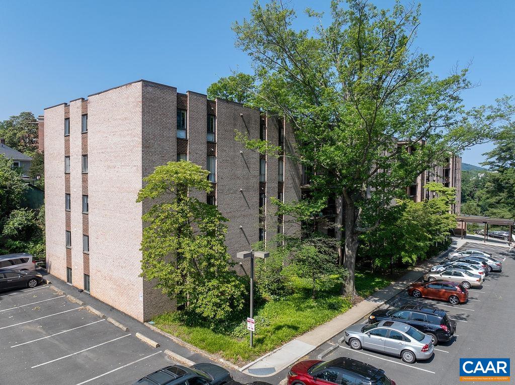511 N 1st St, Charlottesville