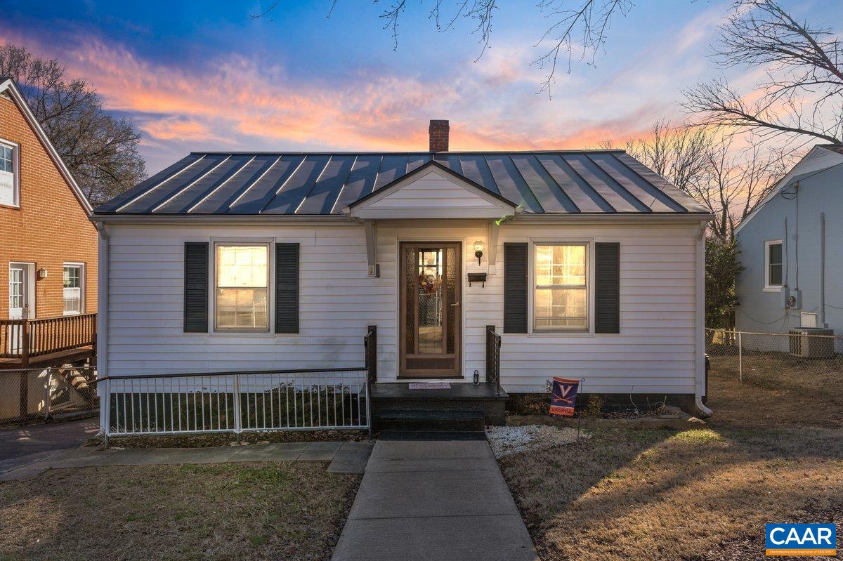 2504 Plateau Rd, Charlottesville